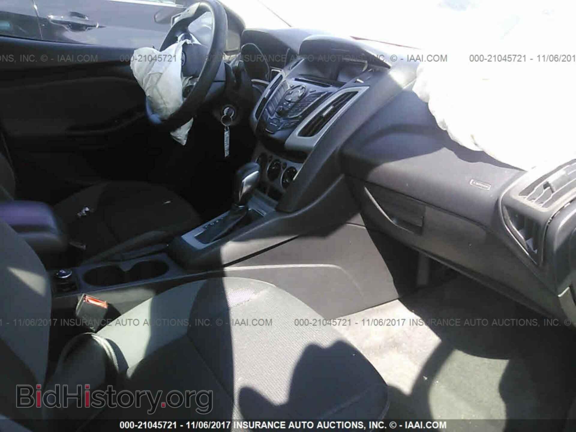 2012 Ford Focus - VIN: 1FAHP3F29CL235238 - Photo 5