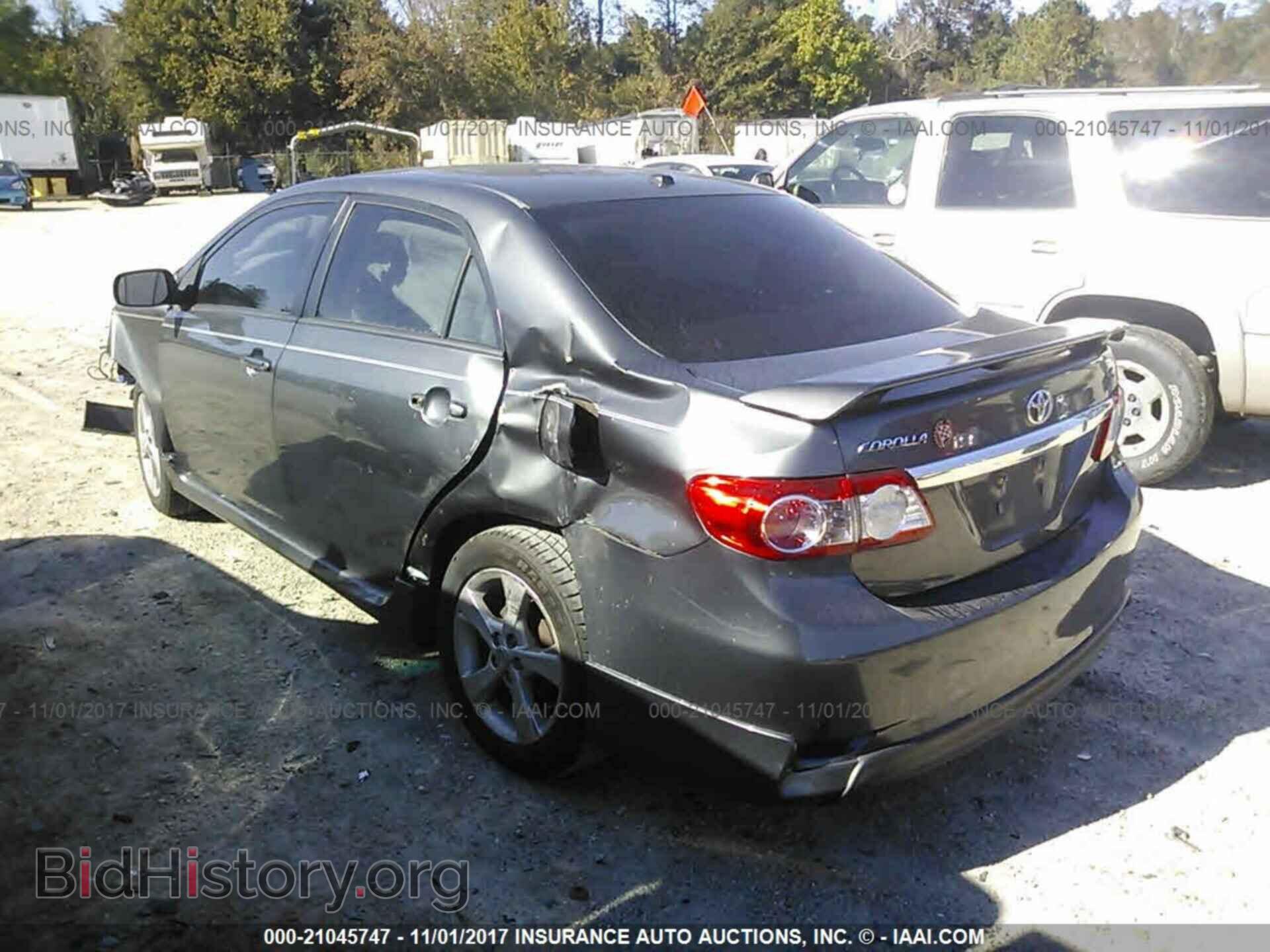 2011 Toyota Corolla - VIN: 2T1BU4EE2BC581728 - Фото 3
