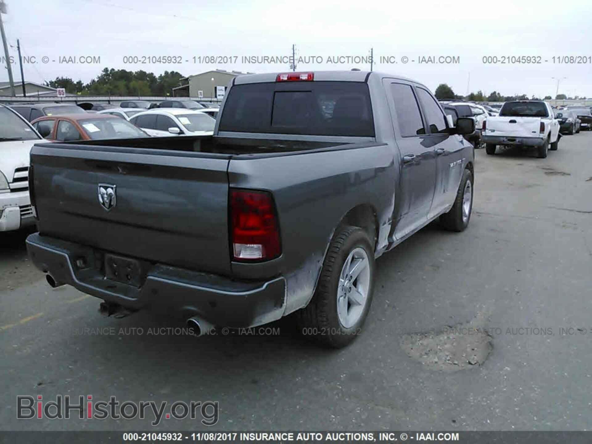2012 Dodge Ram 1500 - VIN: 1C6RD6MT9CS255538 - Фото 4