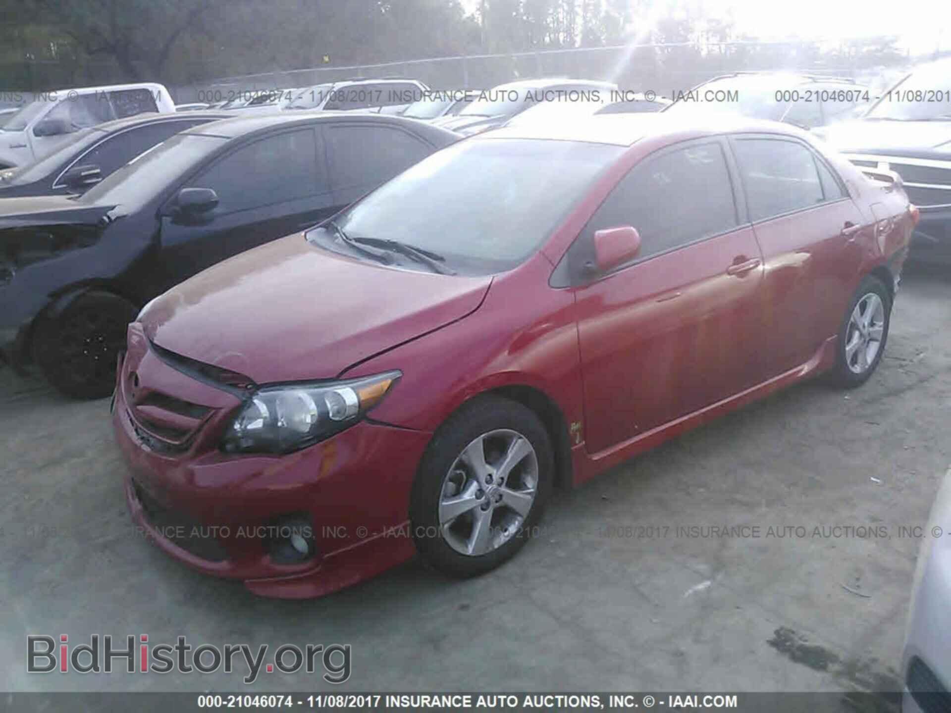 2013 Toyota Corolla - VIN: 2T1BU4EEXDC113247 - Photo 2