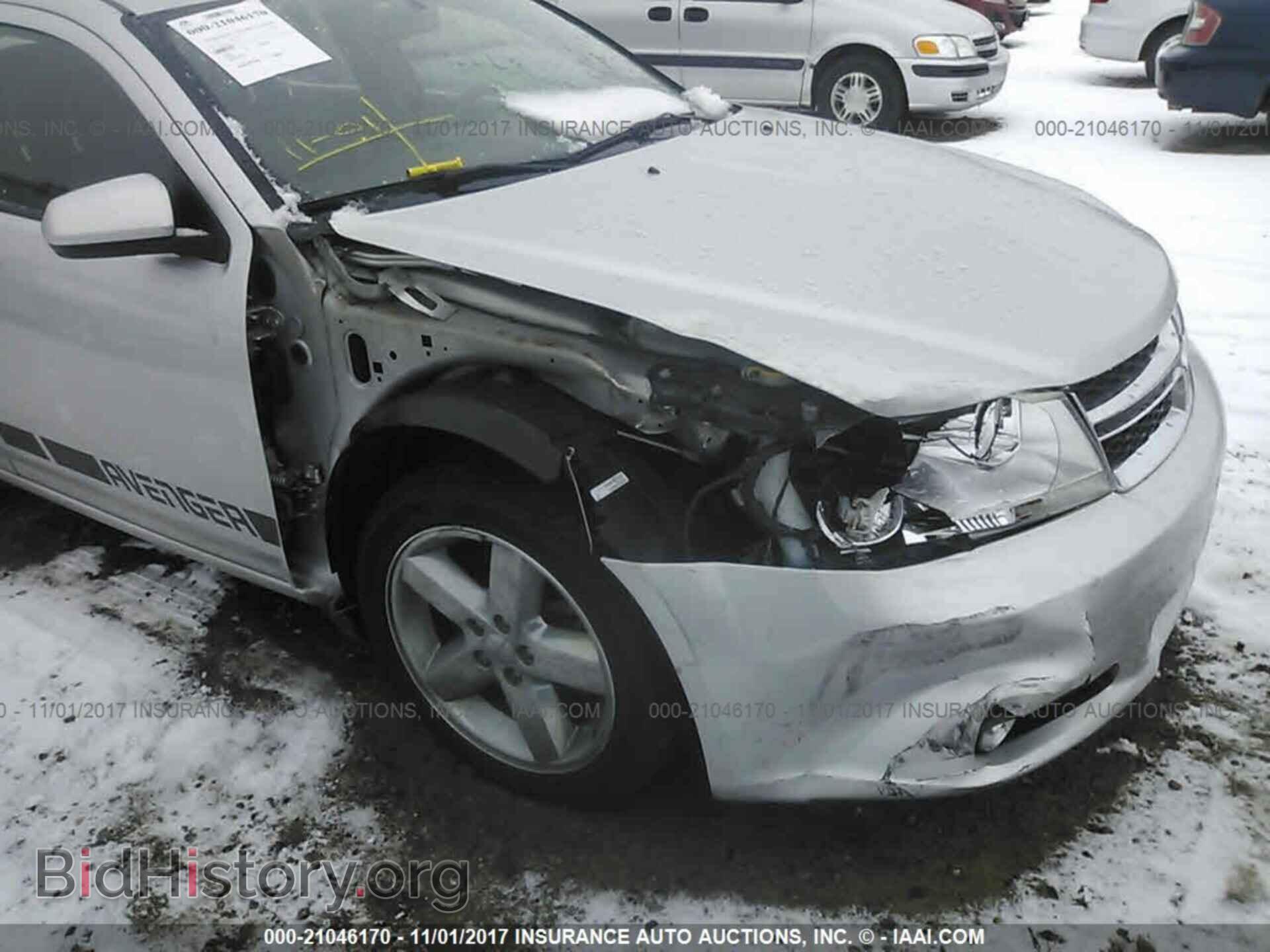 2011 Dodge Avenger - VIN: 1B3BD2FB8BN583474 - Photo 6