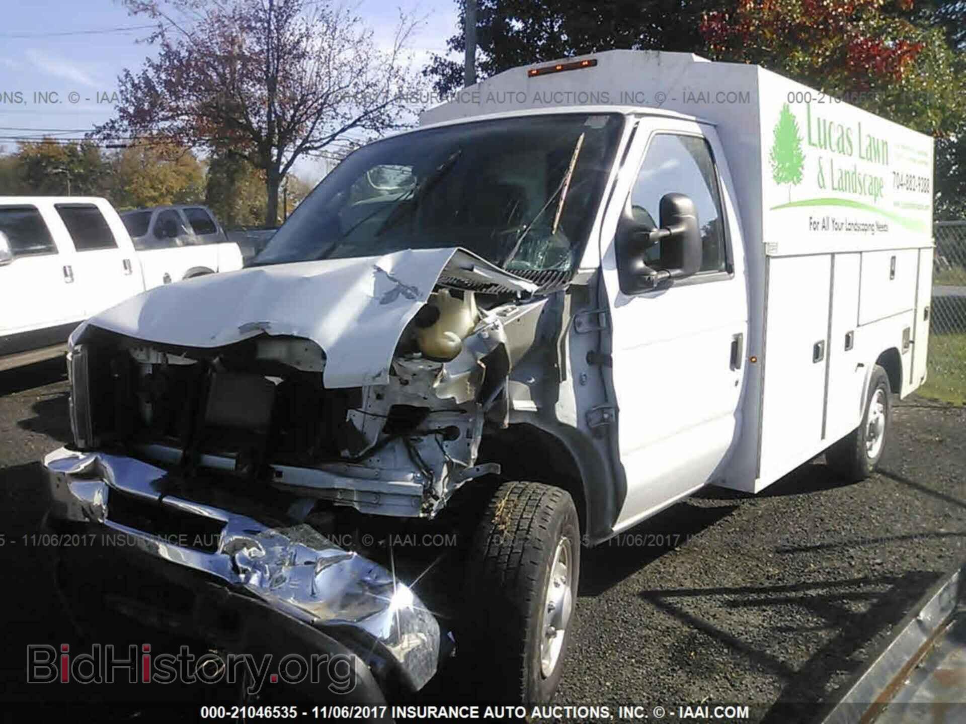 2016 Ford Econoline - VIN: 1FDWE3FL9GDC09217 - Photo 2