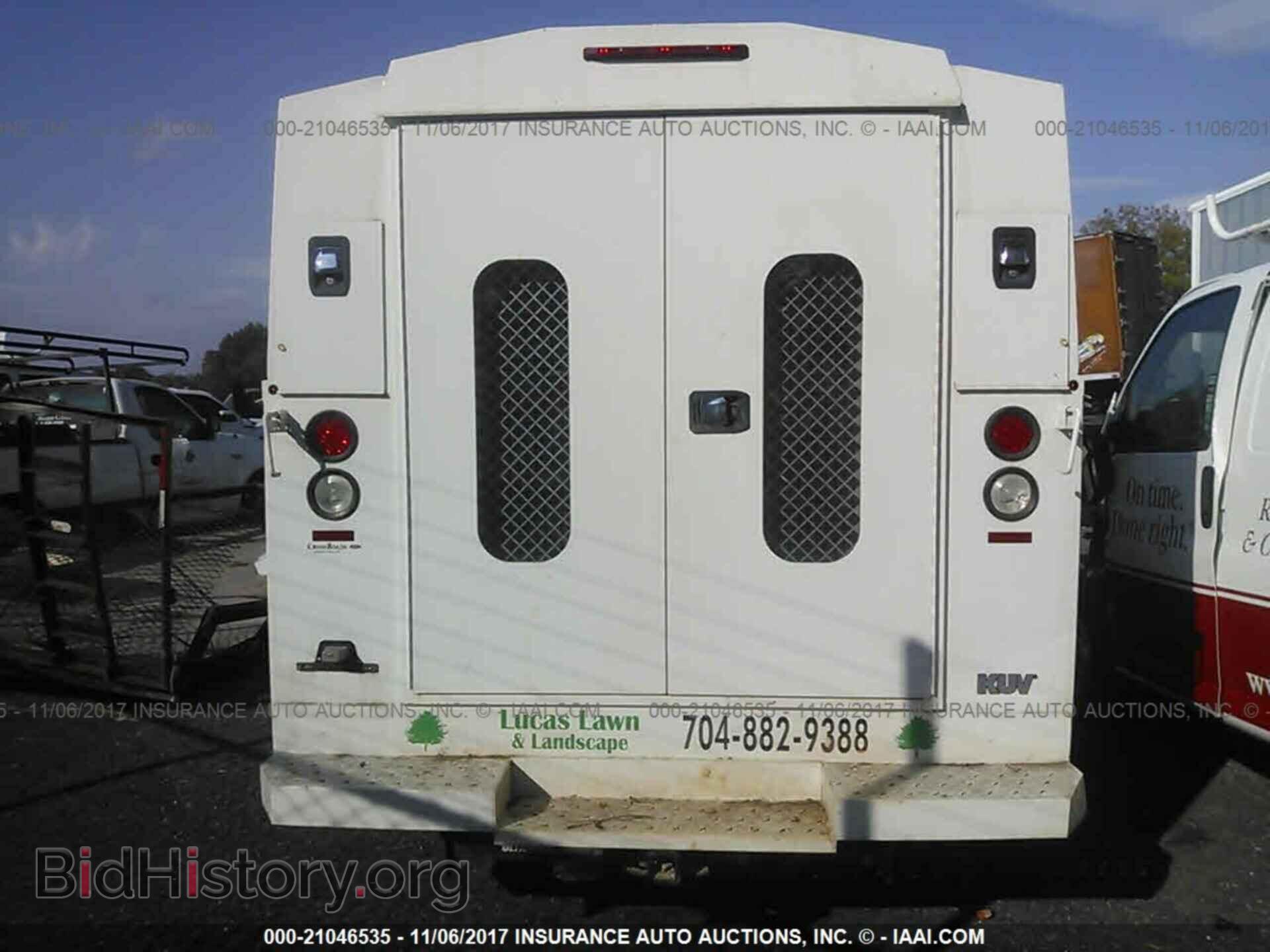 2016 Ford Econoline - VIN: 1FDWE3FL9GDC09217 - Photo 8