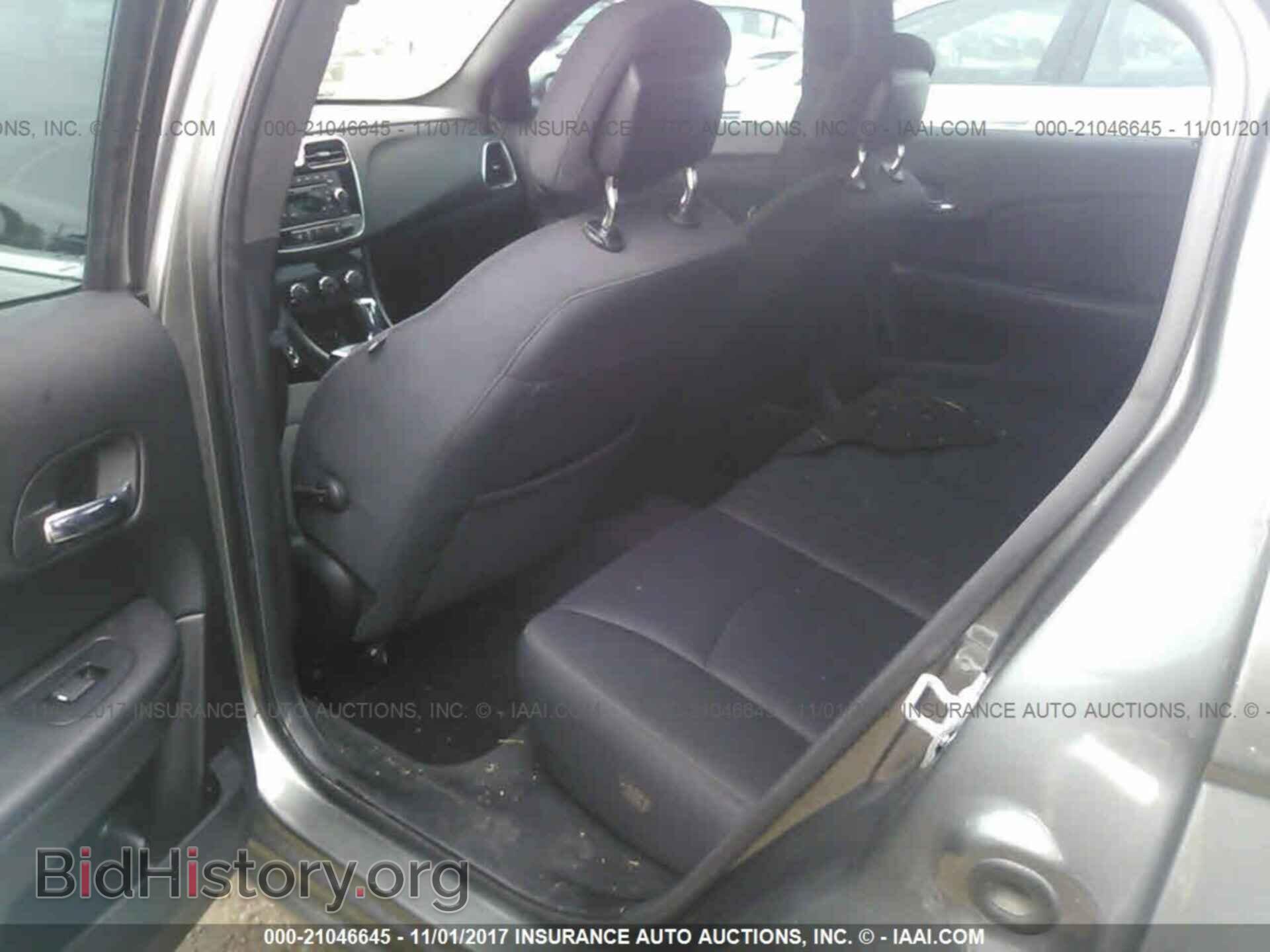 2013 Chrysler 200 - VIN: 1C3CCBBB3DN549963 - Photo 8