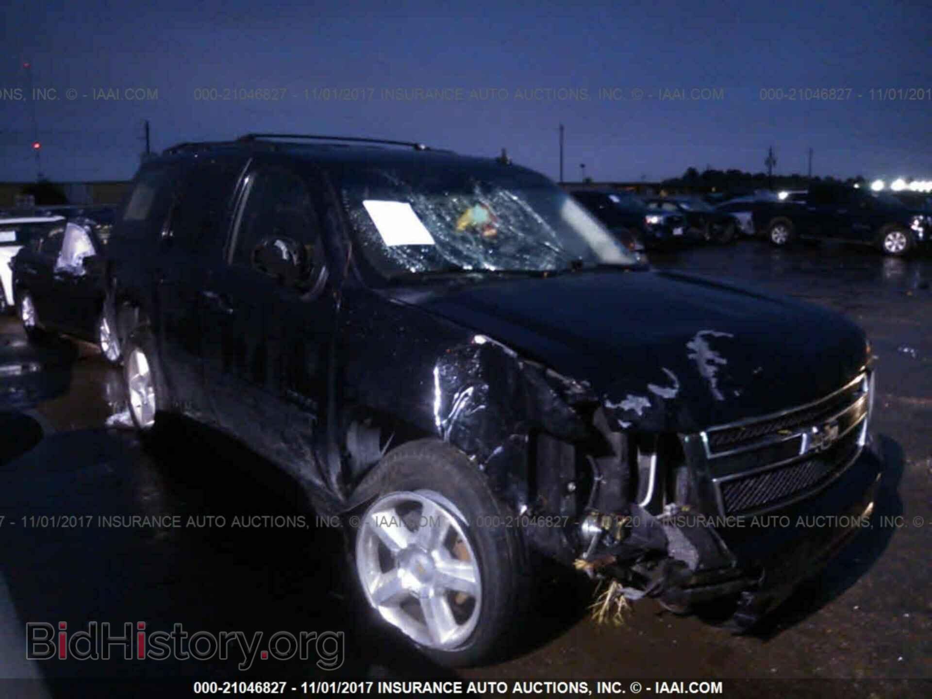 Photo 1GNSCAE03BR395716 - Chevrolet Tahoe 2011