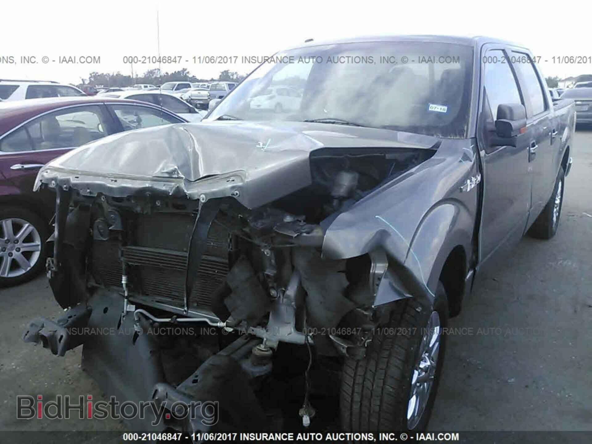 2013 Ford F150 - VIN: 1FTFW1CF0DKF08025 - Фото 2