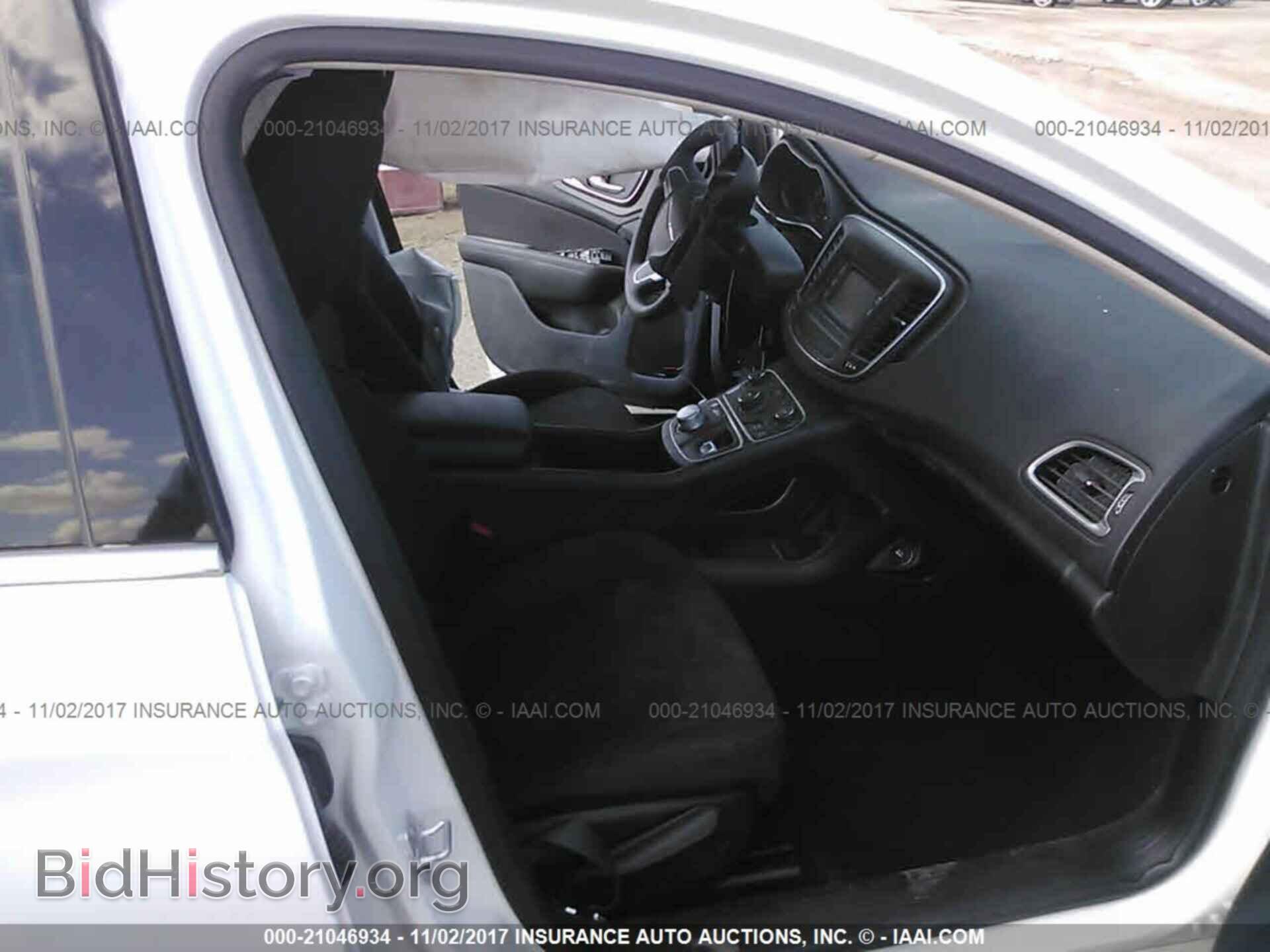 2016 Chrysler 200 - VIN: 1C3CCCAB4GN139412 - Фото 5