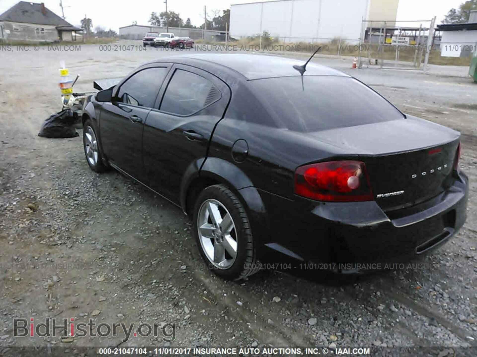 2013 Dodge Avenger - VIN: 1C3CDZAB1DN644500 - Photo 3