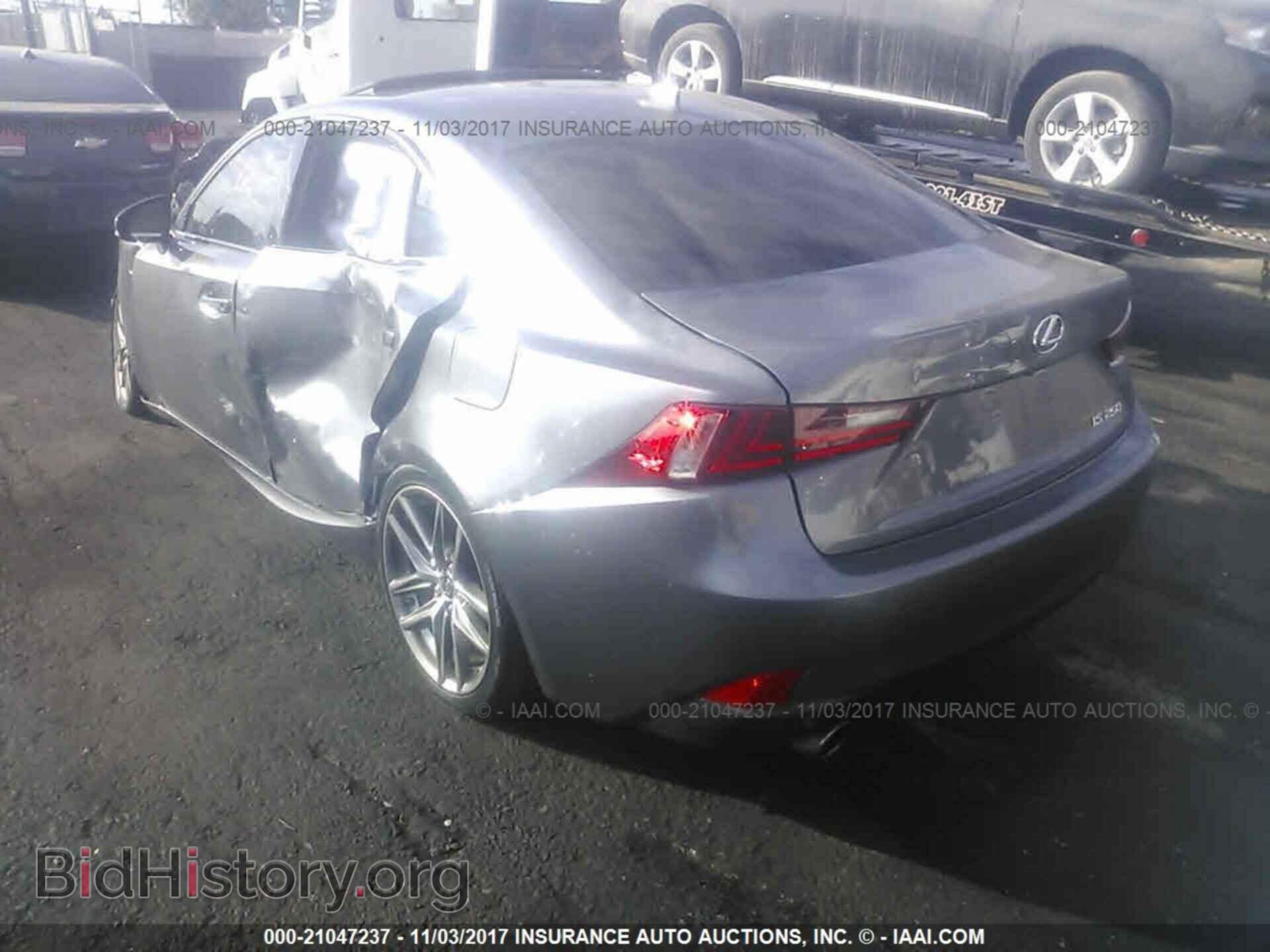 2014 Lexus Is - VIN: JTHBF1D24E5005140 - Photo 3