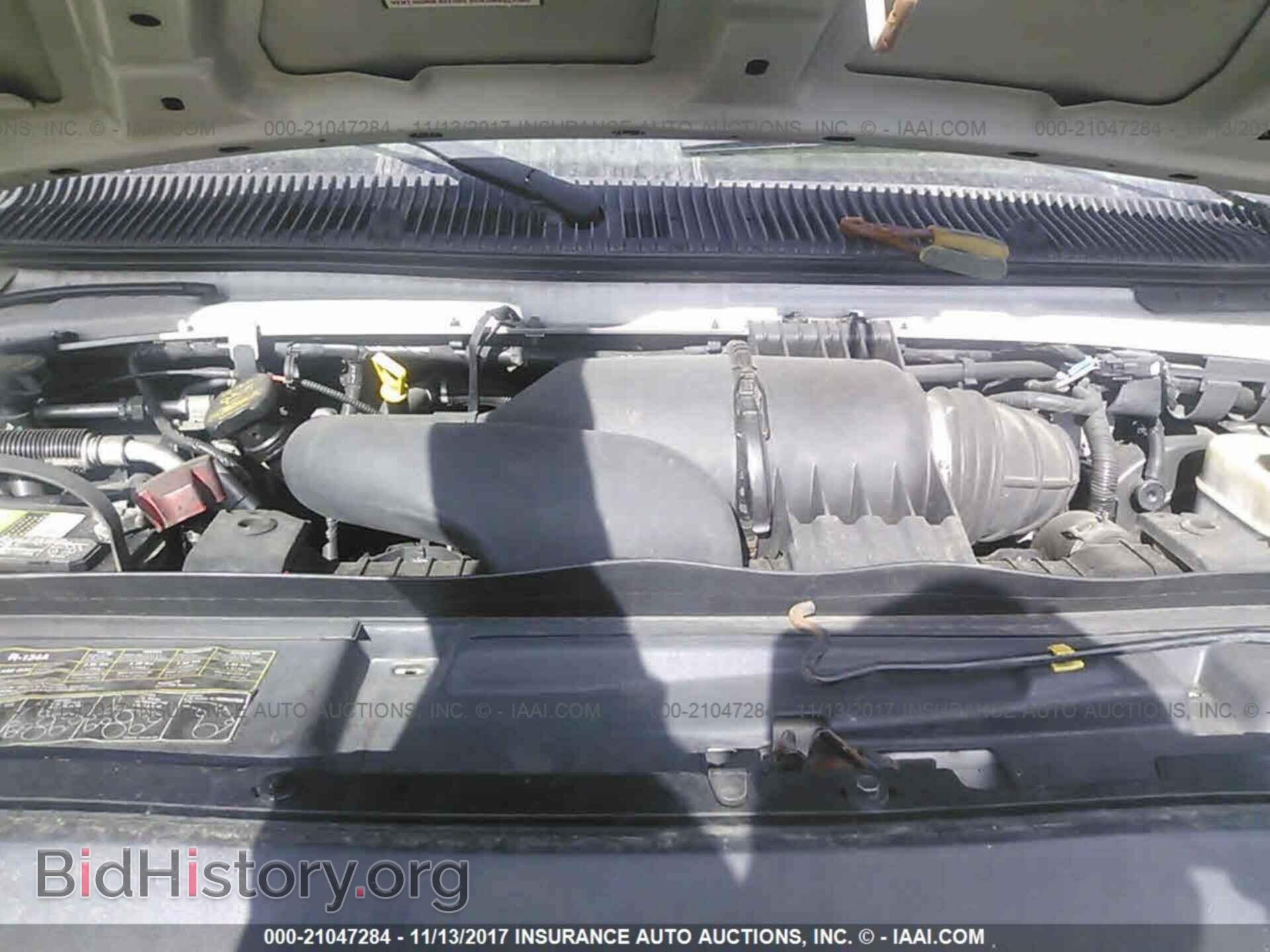 2011 Ford Econoline - VIN: 1FBSS3BLXBDA25497 - Photo 10