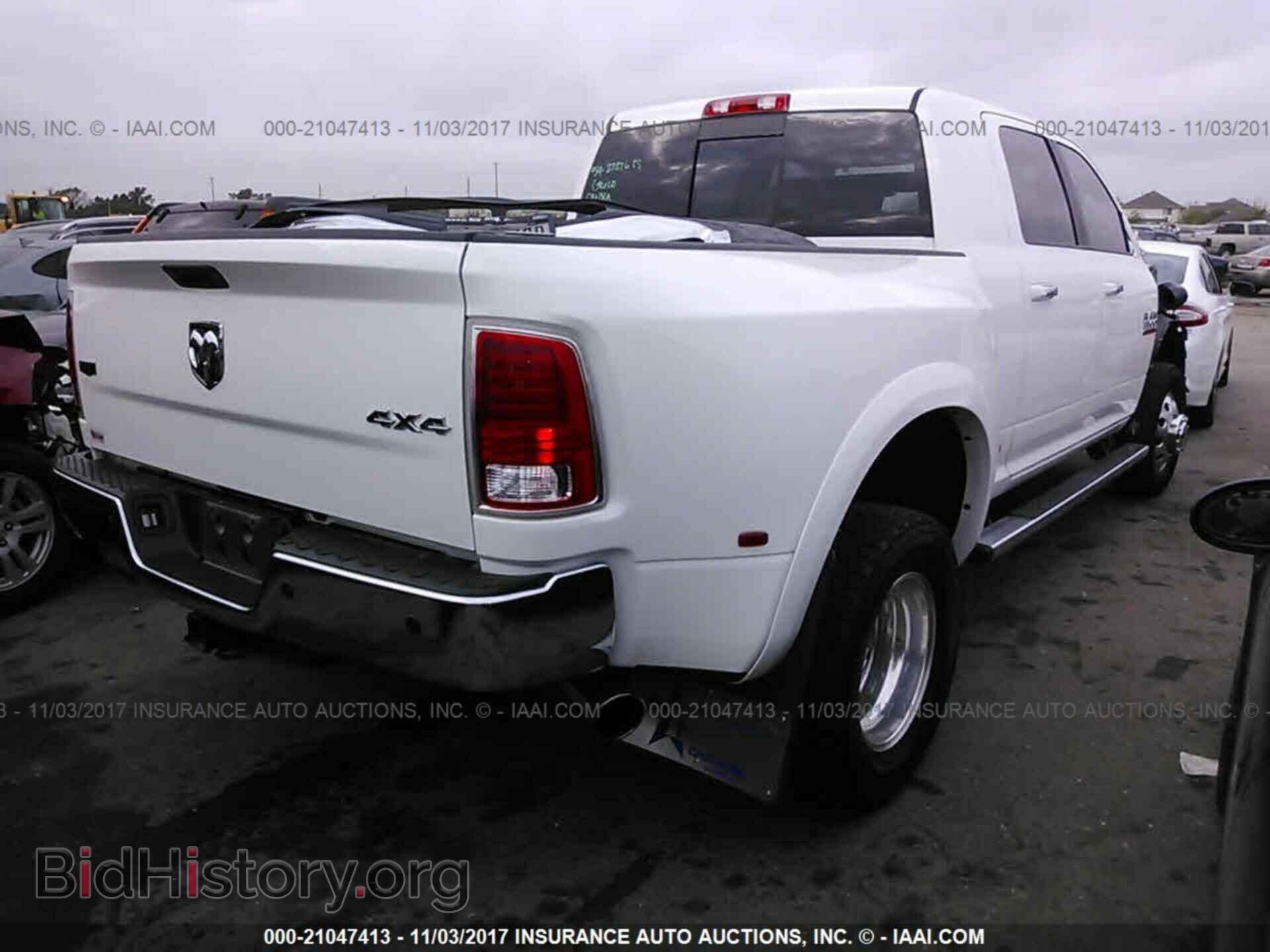2015 Ram 3500 - VIN: 3C63RRML2FG604866 - Photo 4