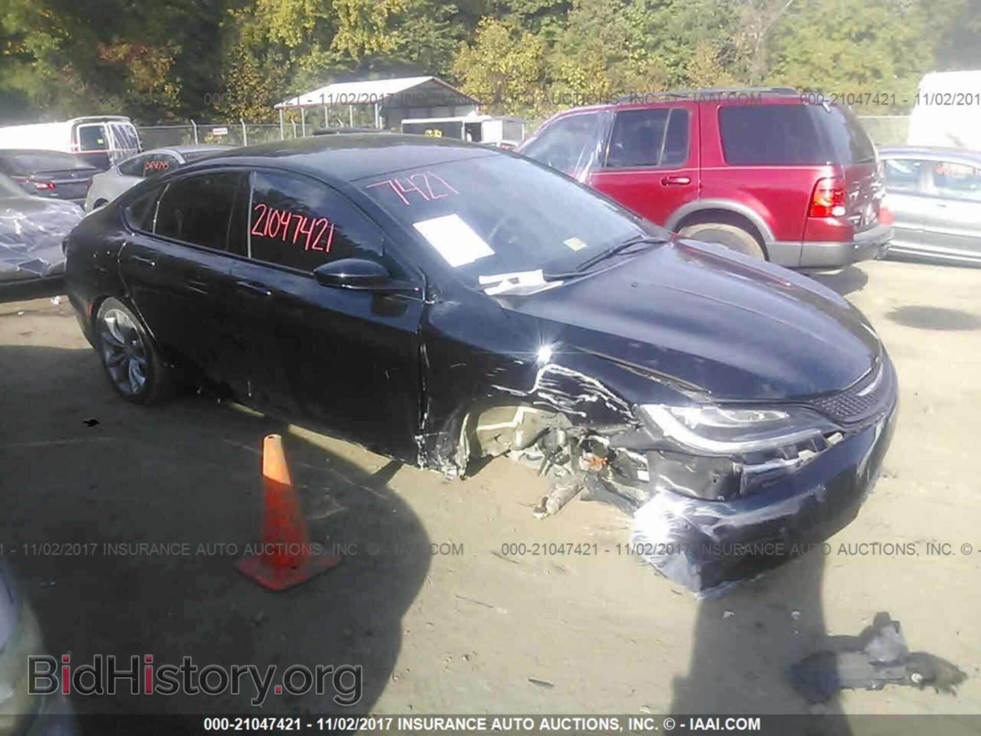 Photo 1C3CCCBB5FN585159 - Chrysler 200 2015