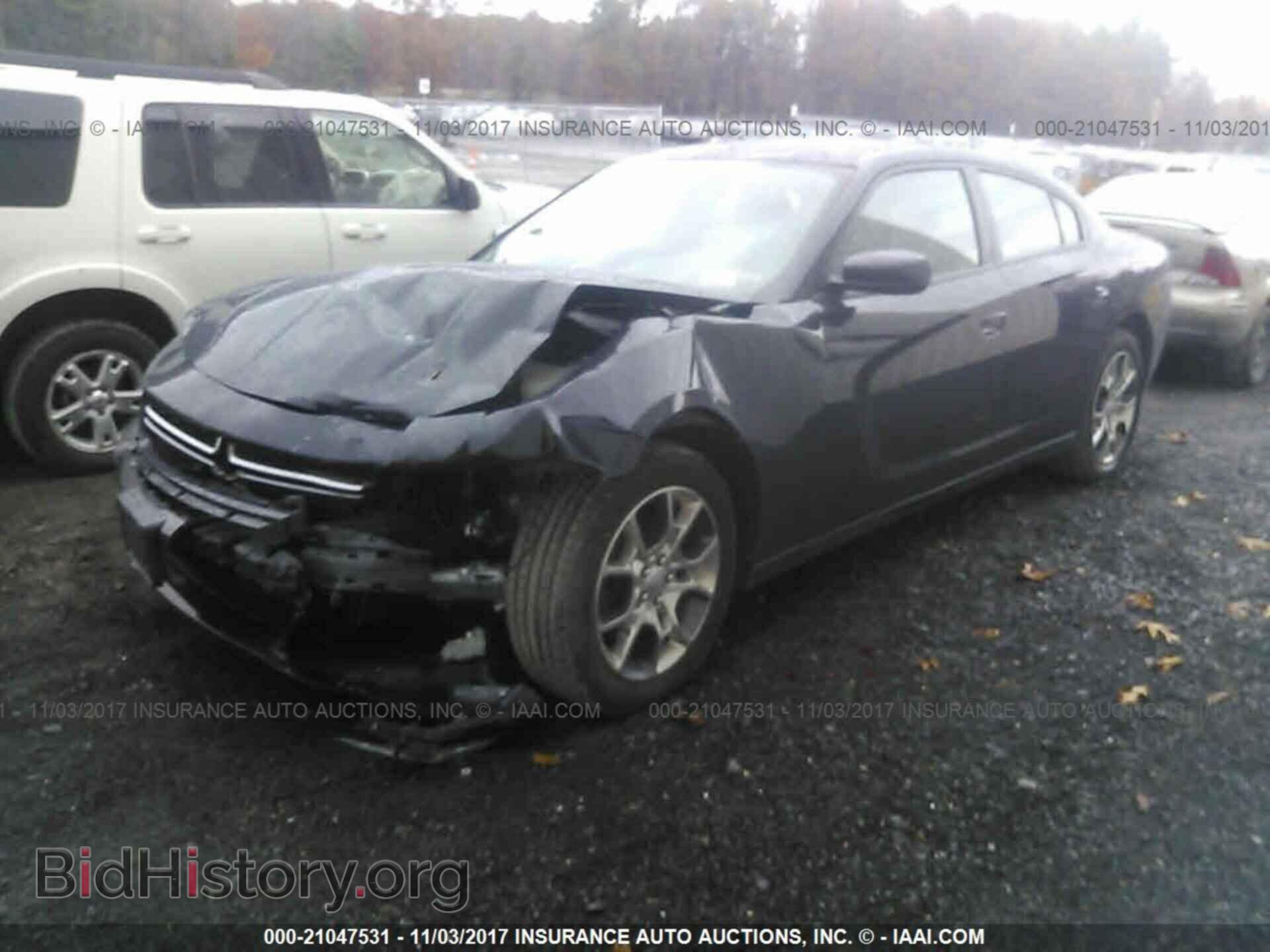 2015 Dodge Charger - VIN: 2C3CDXFG5FH742675 - Photo 2