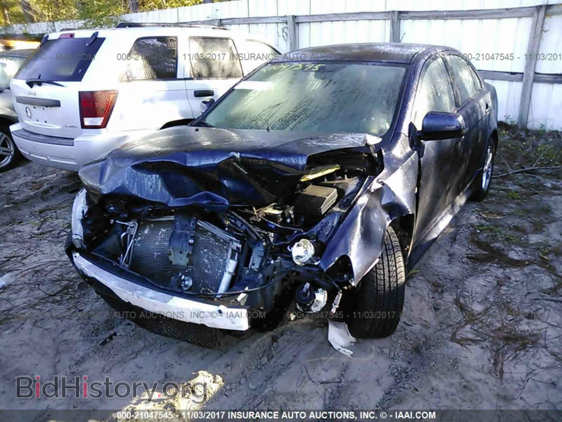2014 Mitsubishi Lancer - VIN: JA32U2FU2EU015875 - Фото 2