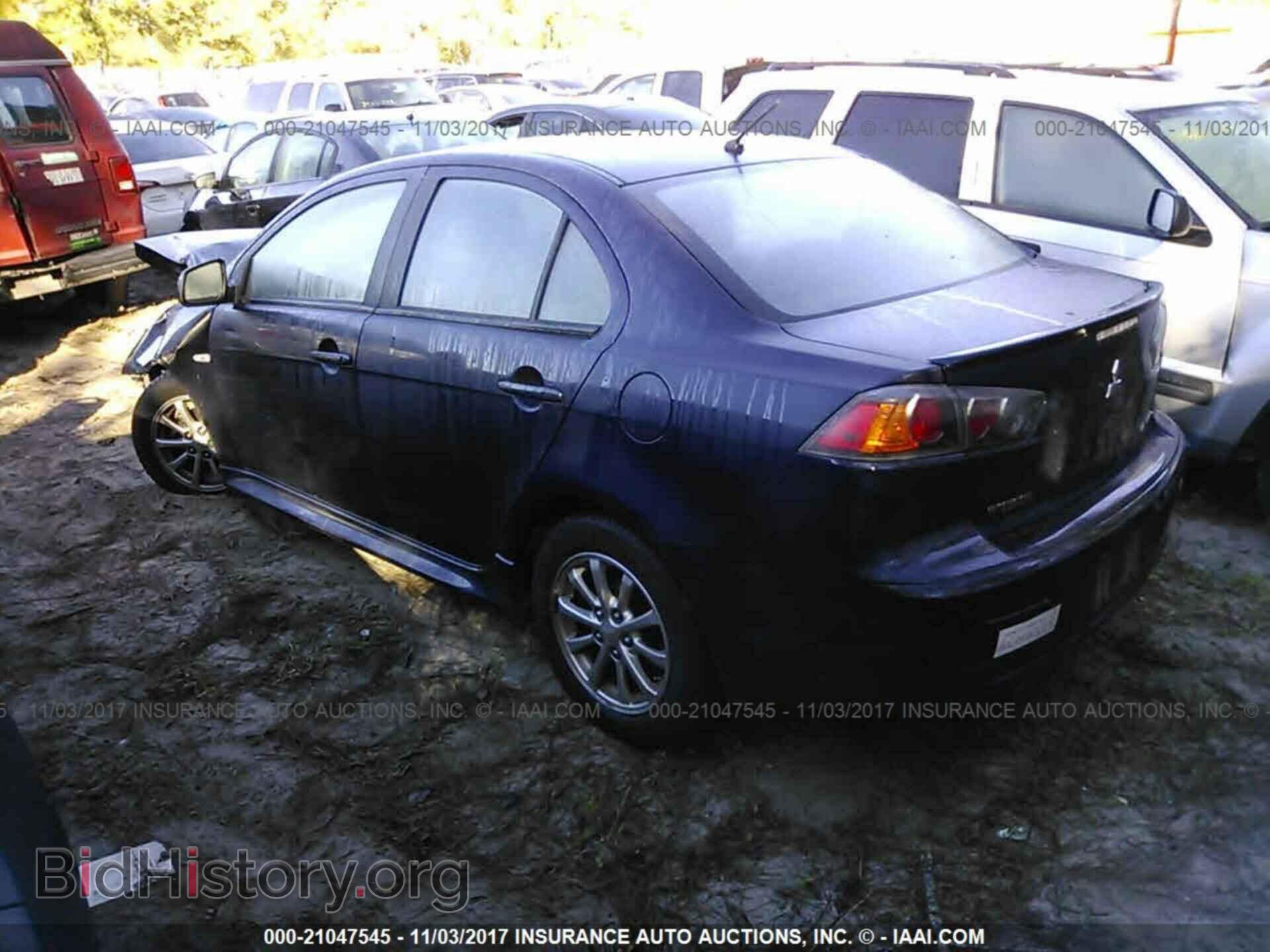 2014 Mitsubishi Lancer - VIN: JA32U2FU2EU015875 - Фото 3