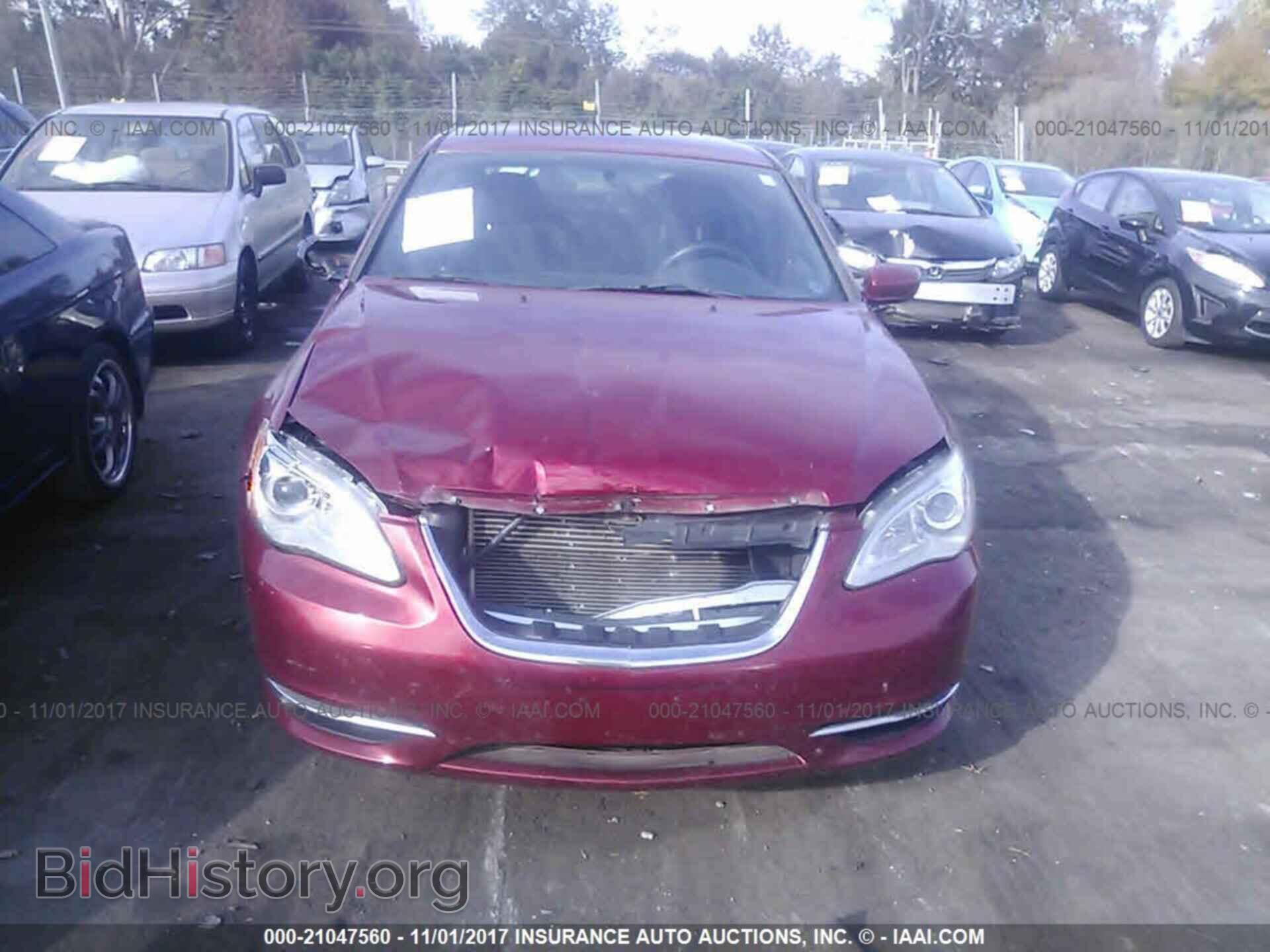 2013 Chrysler 200 - VIN: 1C3CCBBG9DN532077 - Photo 6