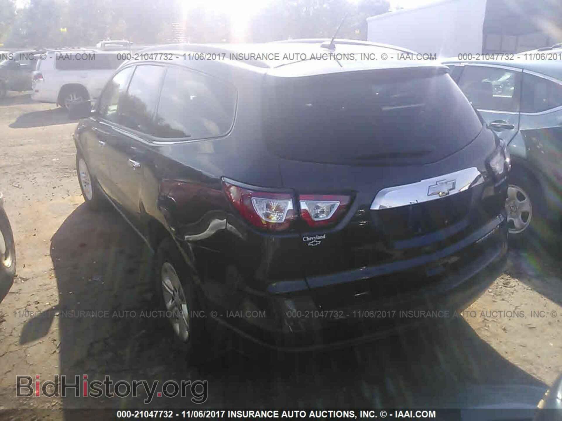 2014 Chevrolet Traverse - VIN: 1GNKRFED9EJ267191 - Фото 3
