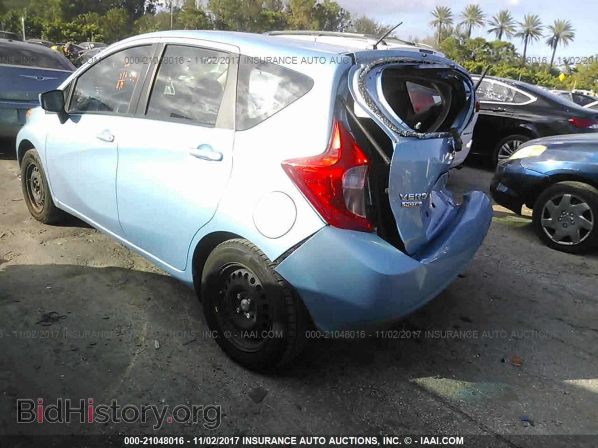 2015 Nissan Versa note - VIN: 3N1CE2CP2FL376796 - Photo 3