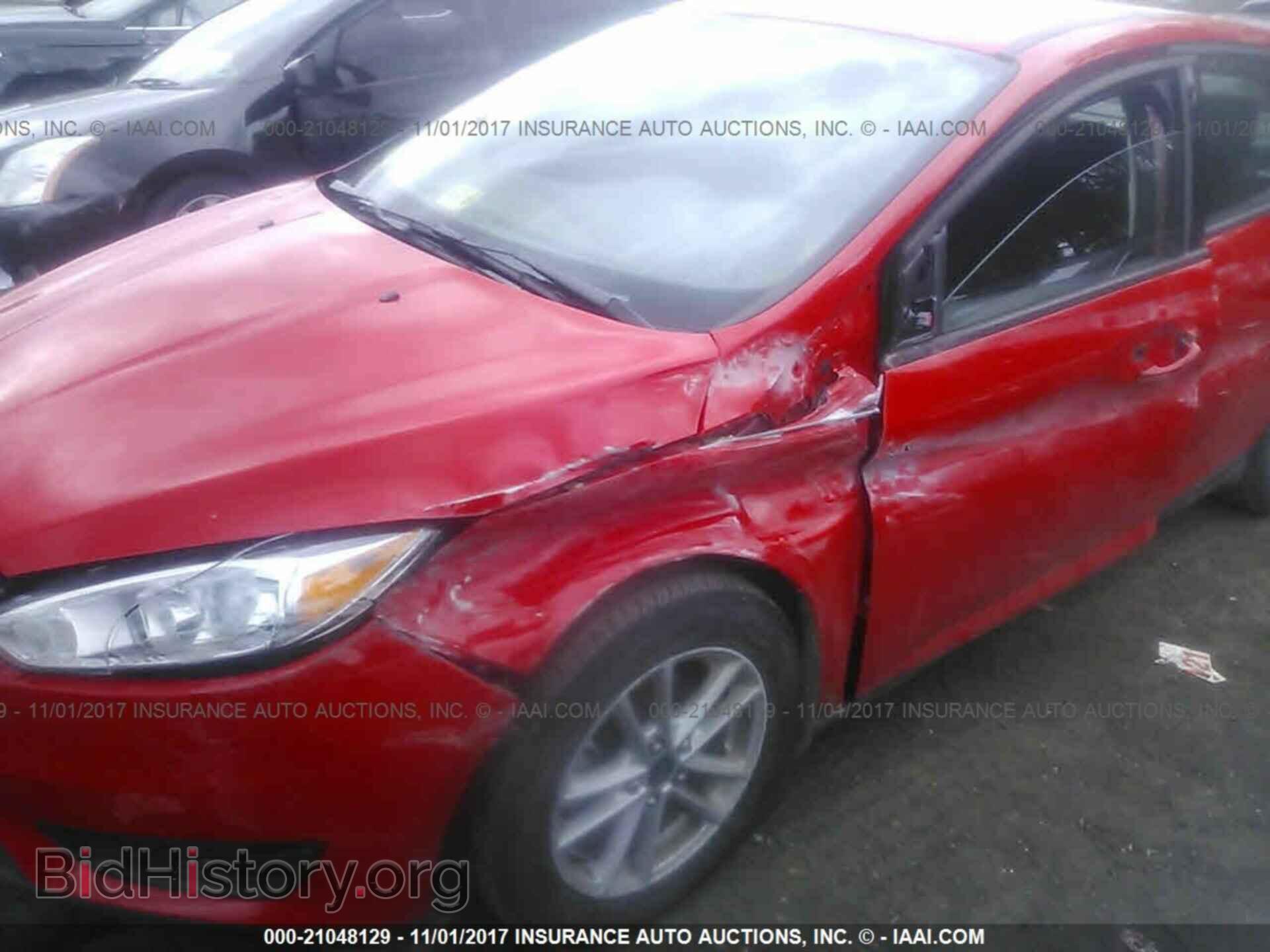2016 Ford Focus - VIN: 1FADP3F28GL211078 - Photo 6