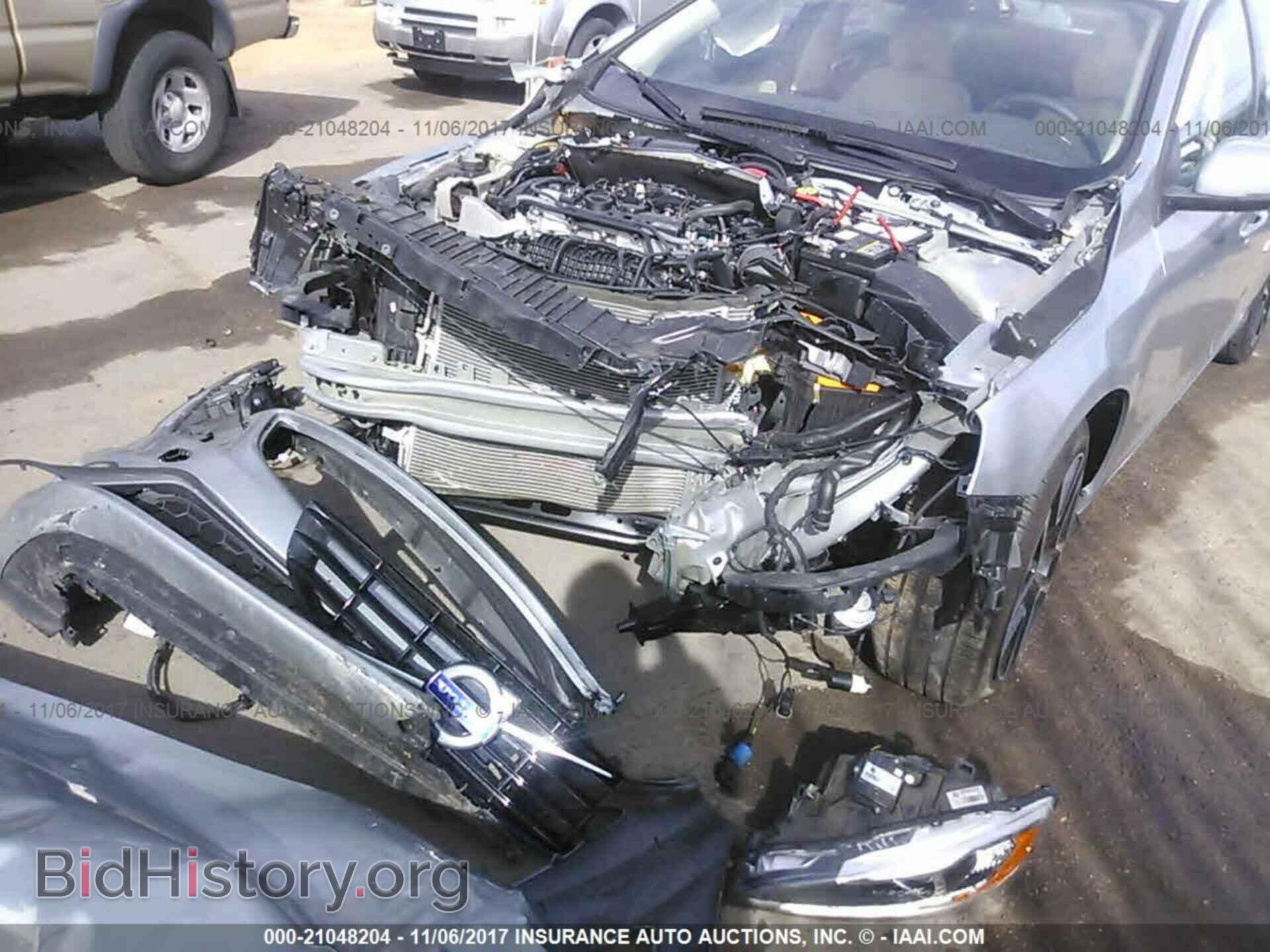 2017 Volvo S60 - VIN: YV126MFL9H2424237 - Фото 6