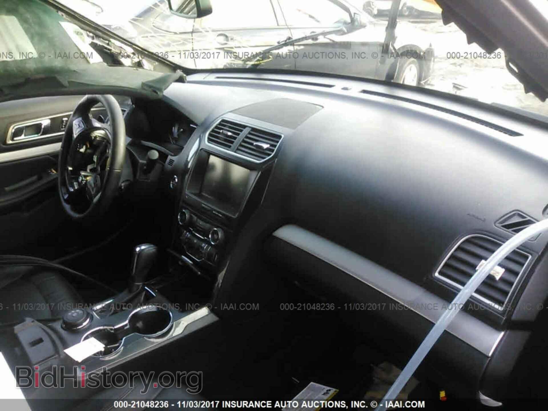 2016 Ford Explorer - VIN: 1FM5K8D80GGA24374 - Photo 5