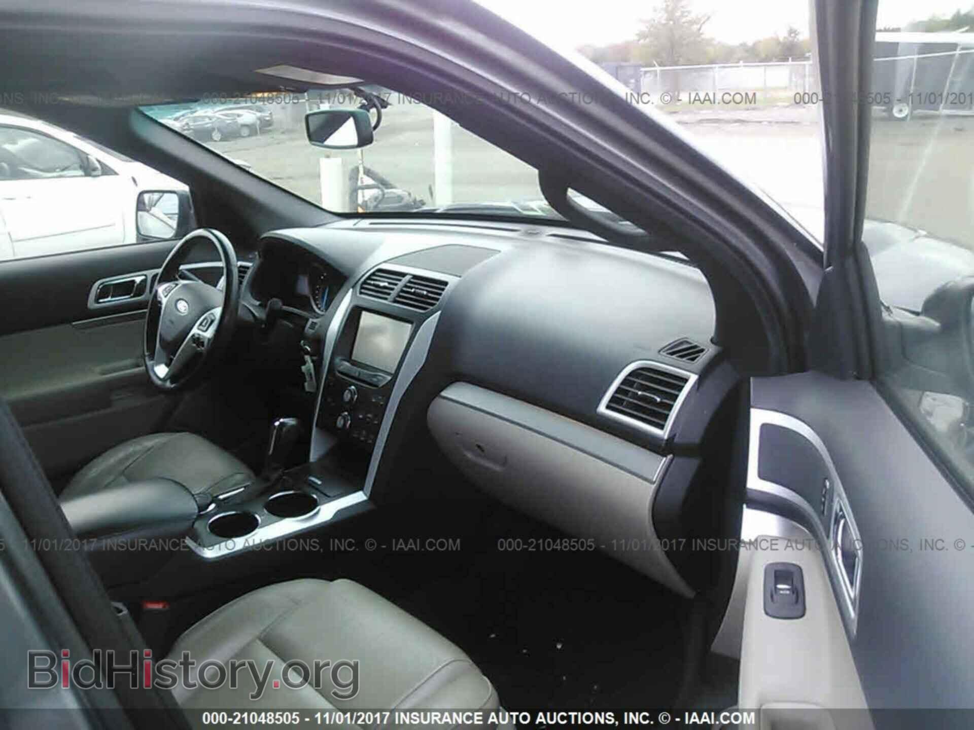 2013 Ford Explorer - VIN: 1FM5K8D80DGA22619 - Photo 5