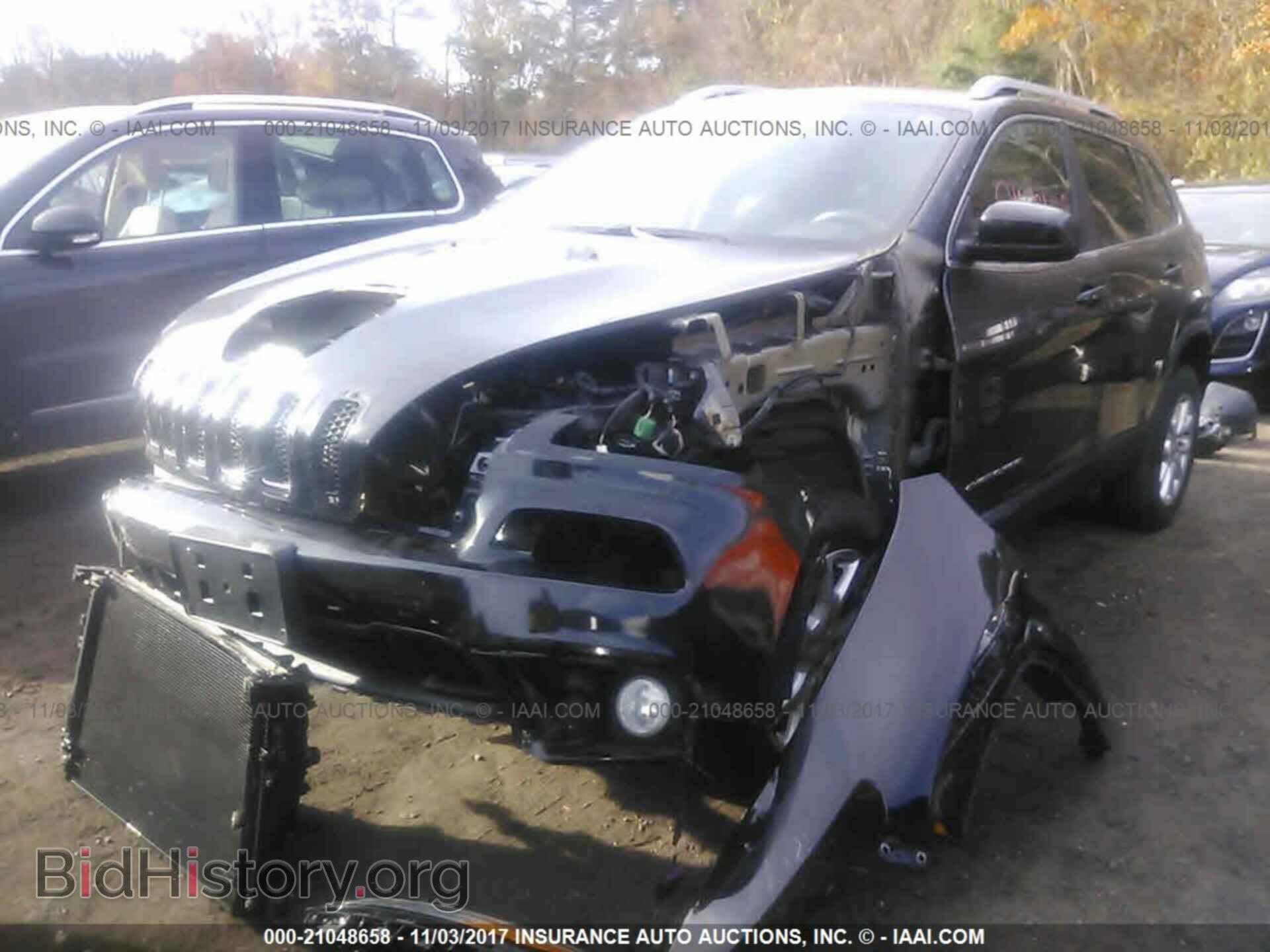 2014 Jeep Cherokee - VIN: 1C4PJMCS8EW108628 - Фото 2