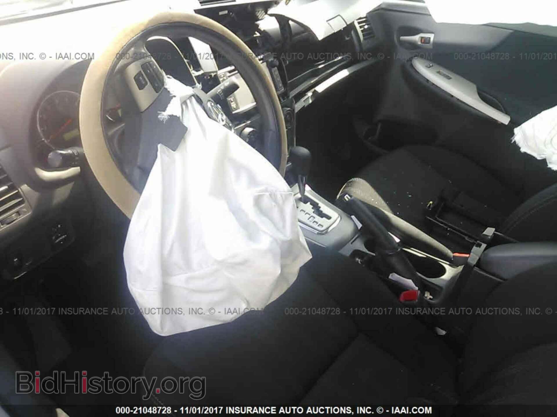 2013 Toyota Corolla - VIN: 5YFBU4EEXDP090990 - Photo 5
