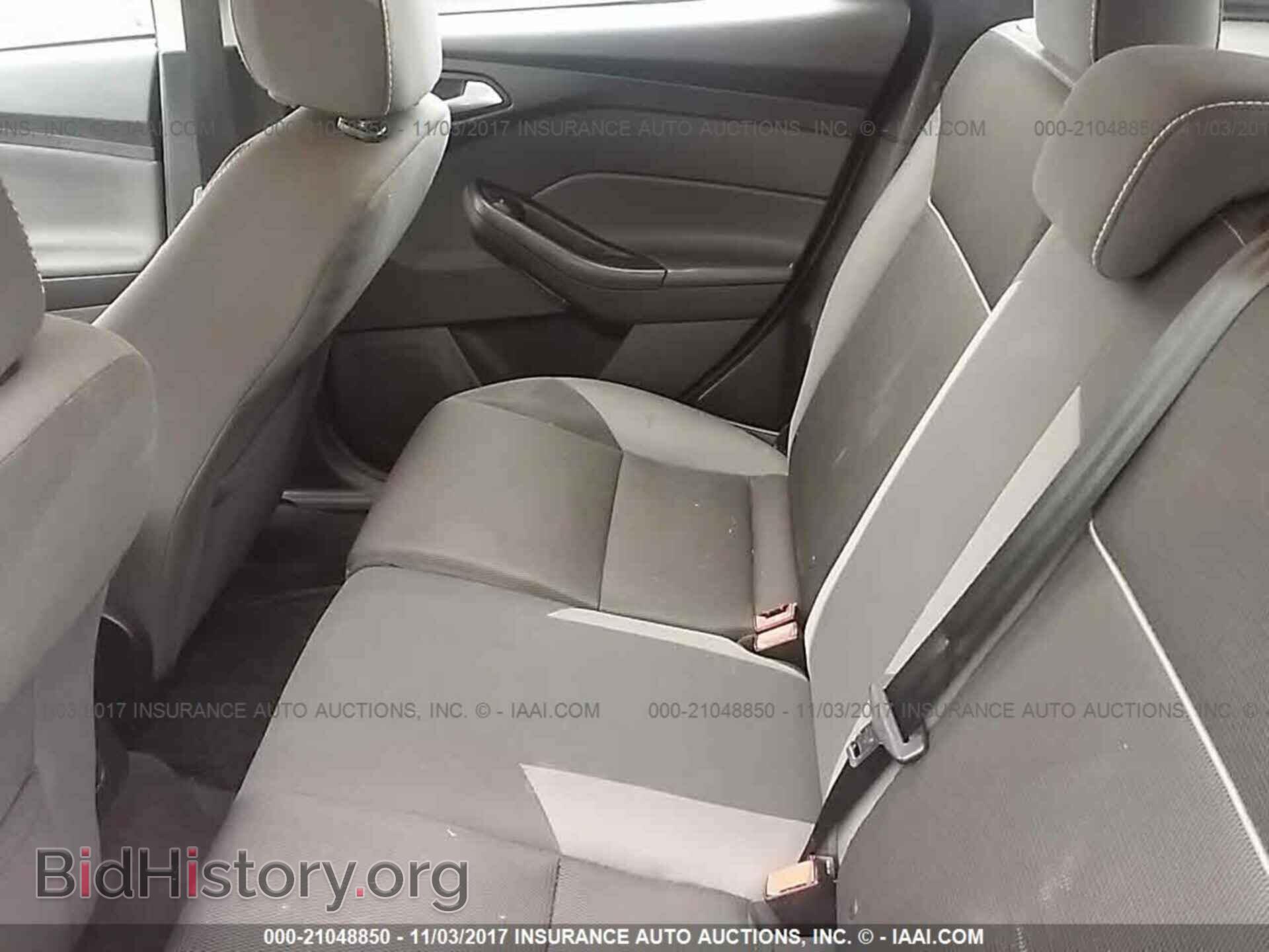 2014 Ford Focus - VIN: 1FADP3K22EL124750 - Photo 8