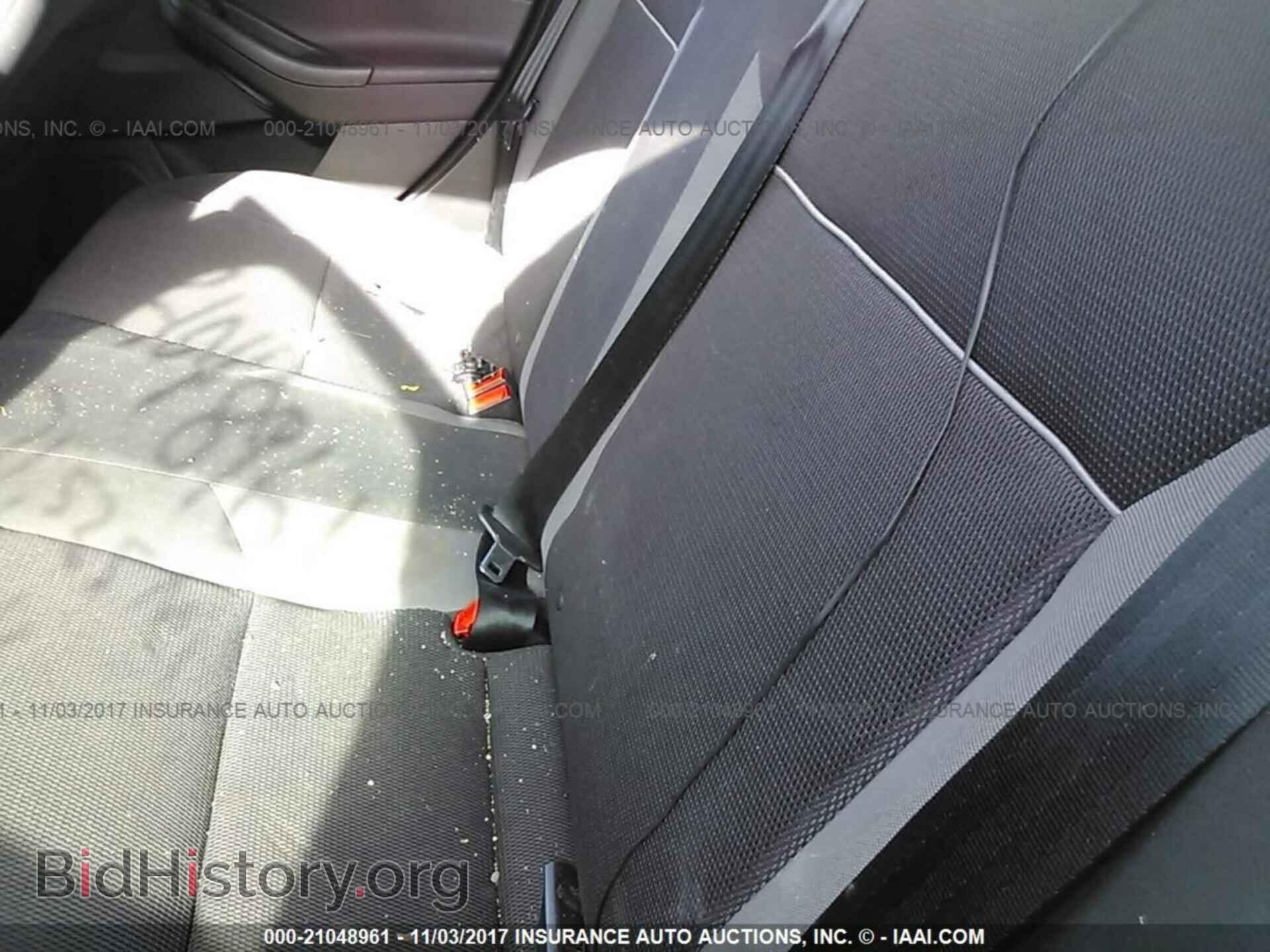 2014 Ford Focus - VIN: 1FADP3F29EL348351 - Photo 8