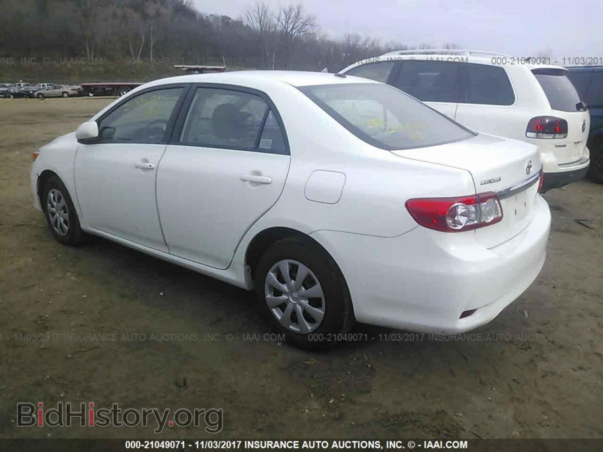 2011 Toyota Corolla - VIN: 2T1BU4EE1BC619787 - Фото 3