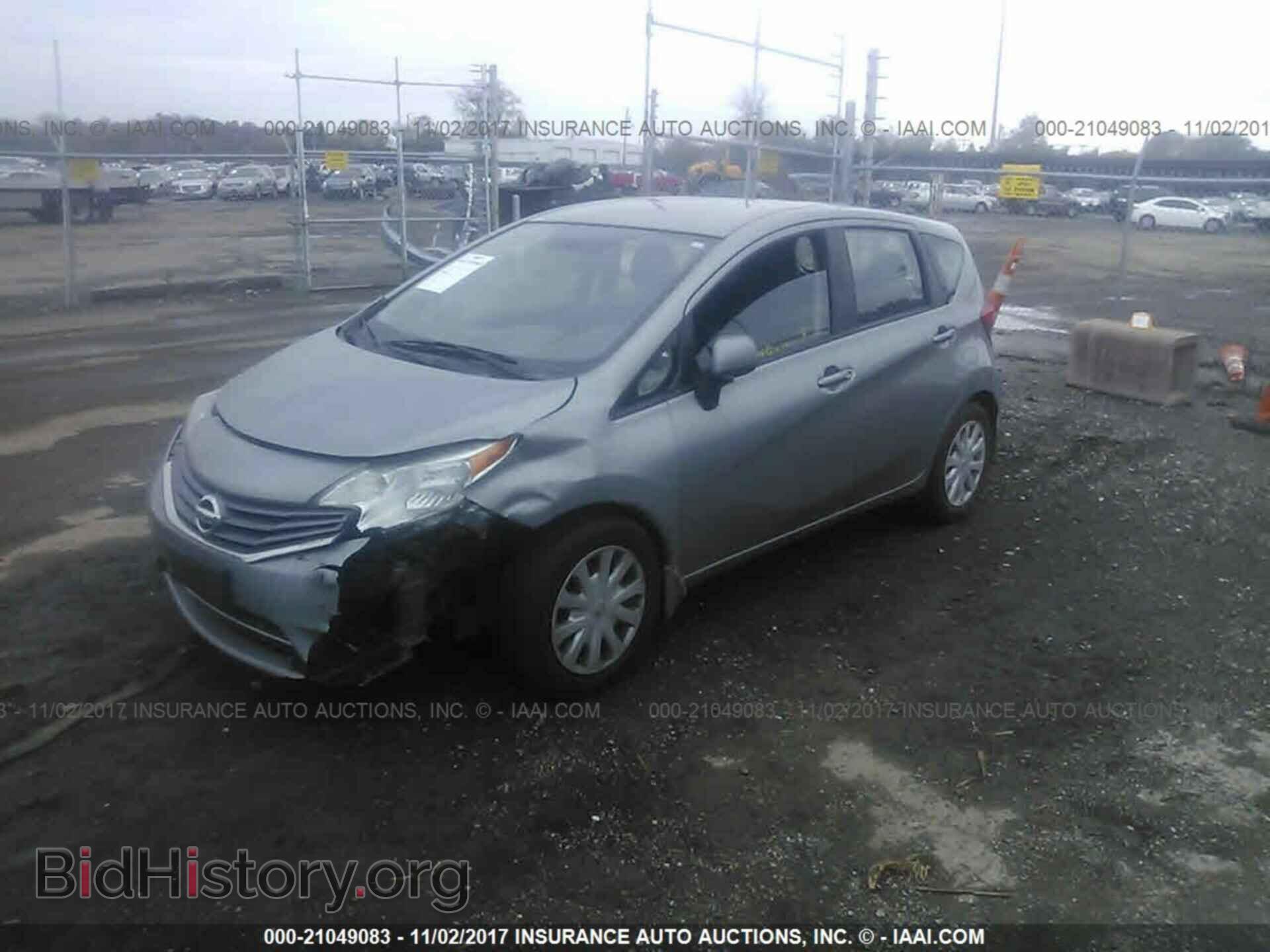 2014 Nissan Versa note - VIN: 3N1CE2CP4EL363434 - Фото 2