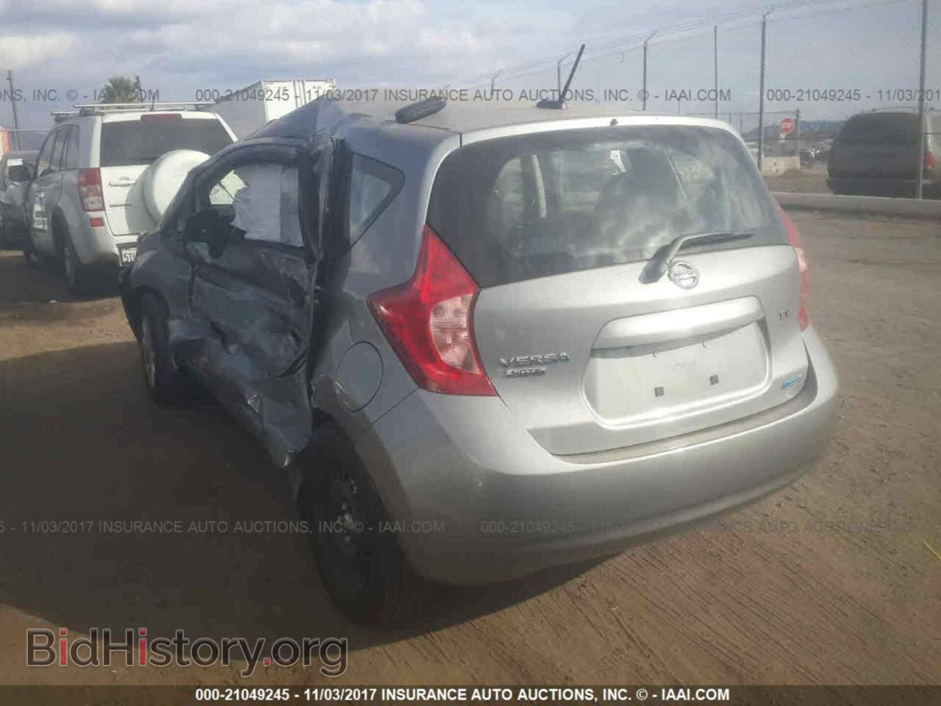 2015 Nissan Versa note - VIN: 3N1CE2CP3FL445012 - Фото 3