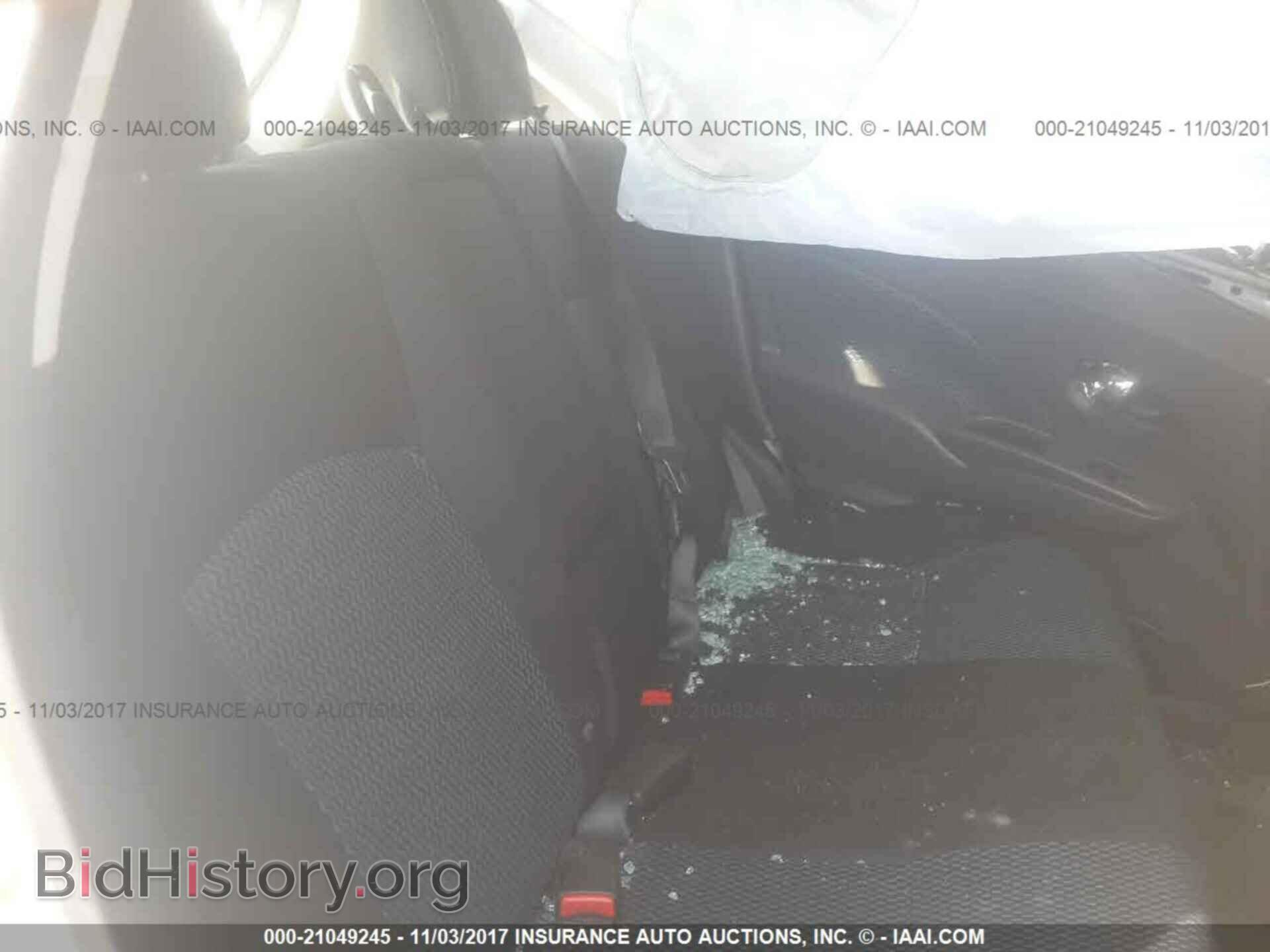 2015 Nissan Versa note - VIN: 3N1CE2CP3FL445012 - Фото 8
