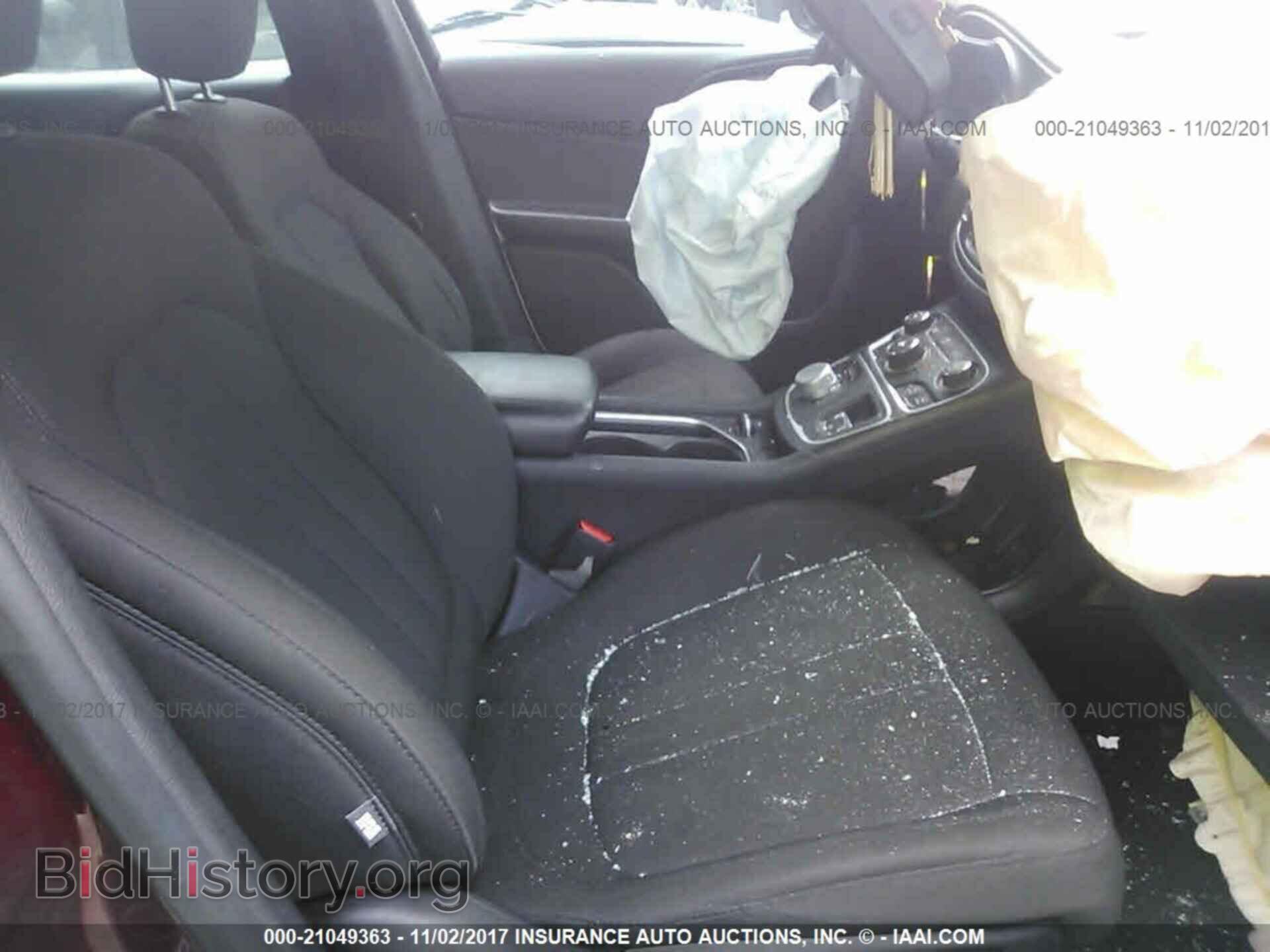 2015 Chrysler 200 - VIN: 1C3CCCAB9FN743682 - Фото 5