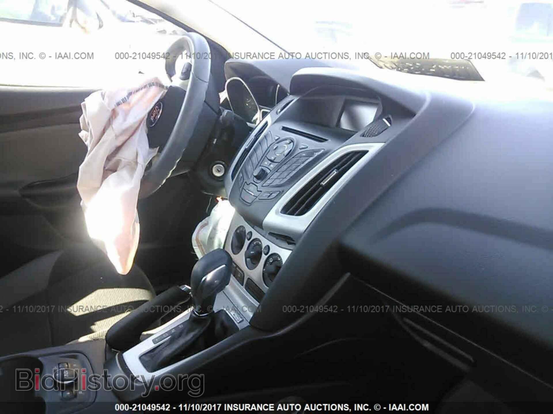 2014 Ford Focus - VIN: 1FADP3F20EL173374 - Photo 5