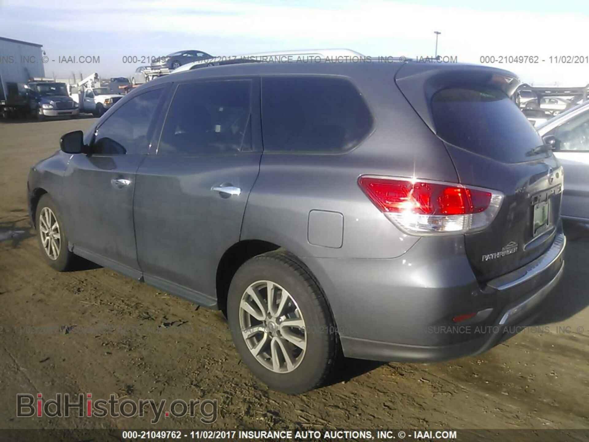 2014 Nissan Pathfinder - VIN: 5N1AR2MM9EC718702 - Фото 3