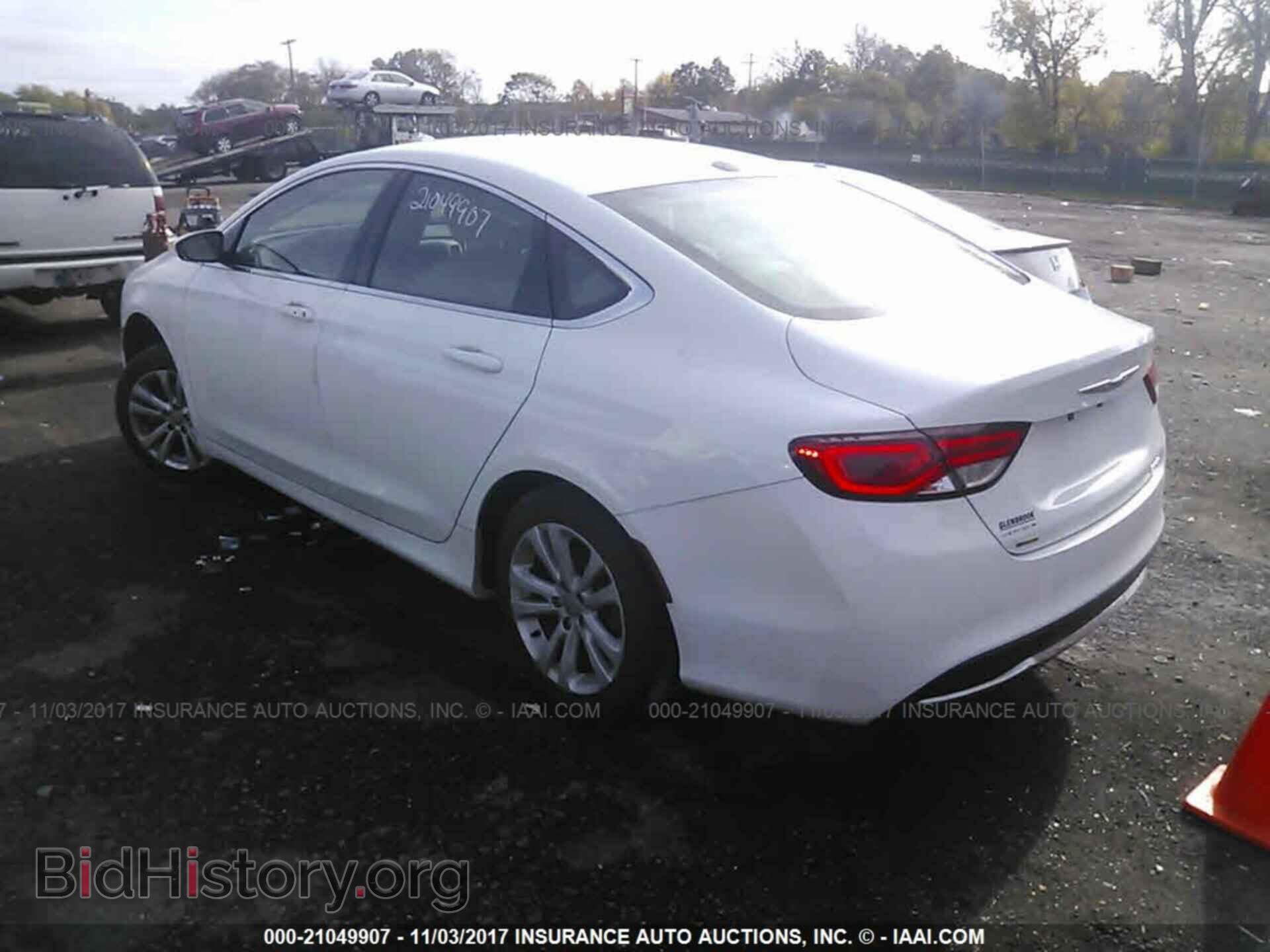2015 Chrysler 200 - VIN: 1C3CCCAB0FN675904 - Фото 3