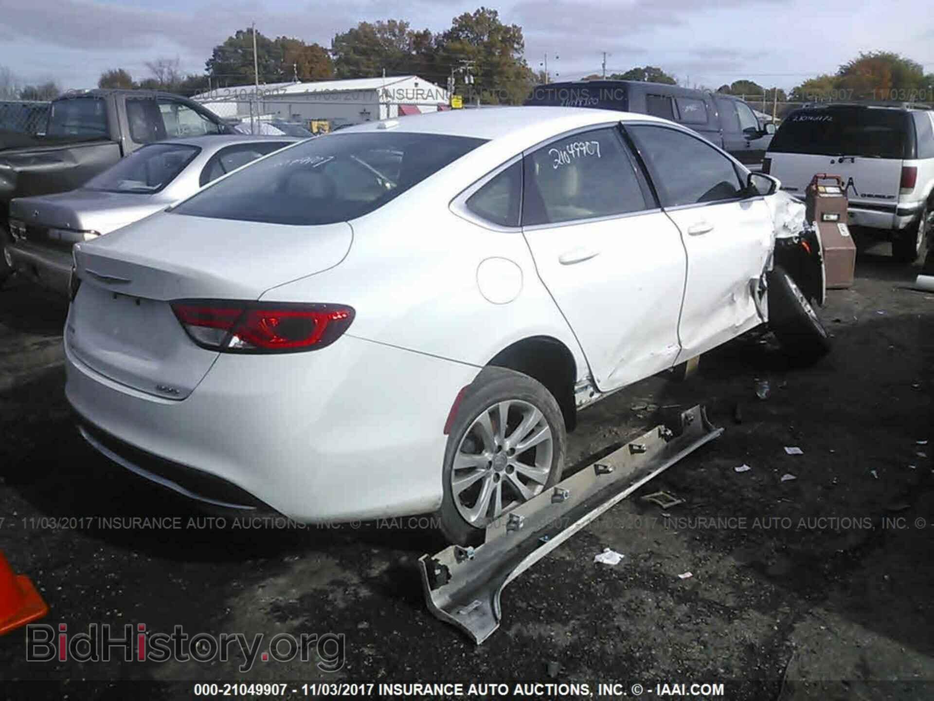 2015 Chrysler 200 - VIN: 1C3CCCAB0FN675904 - Фото 4
