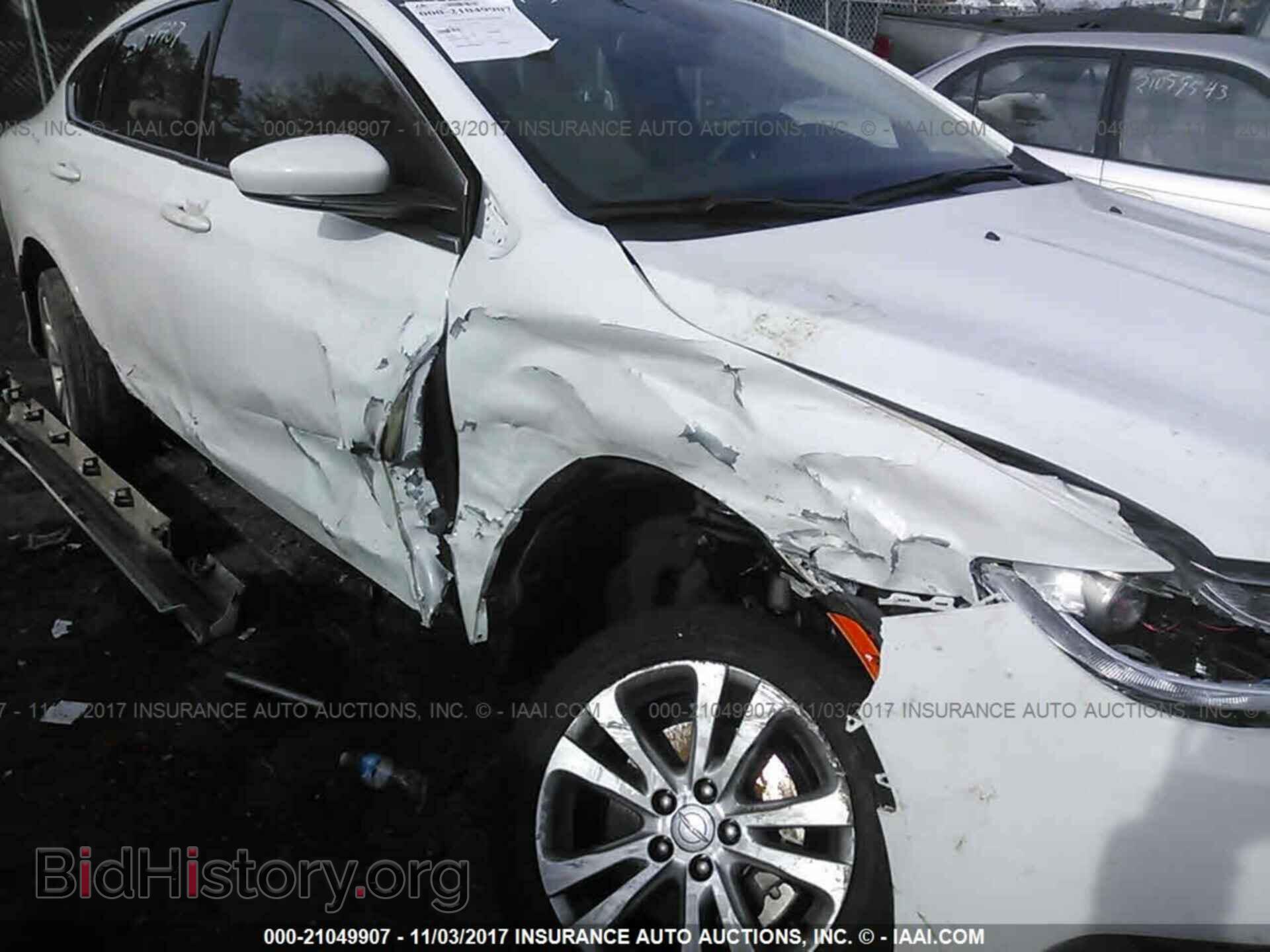 2015 Chrysler 200 - VIN: 1C3CCCAB0FN675904 - Фото 6