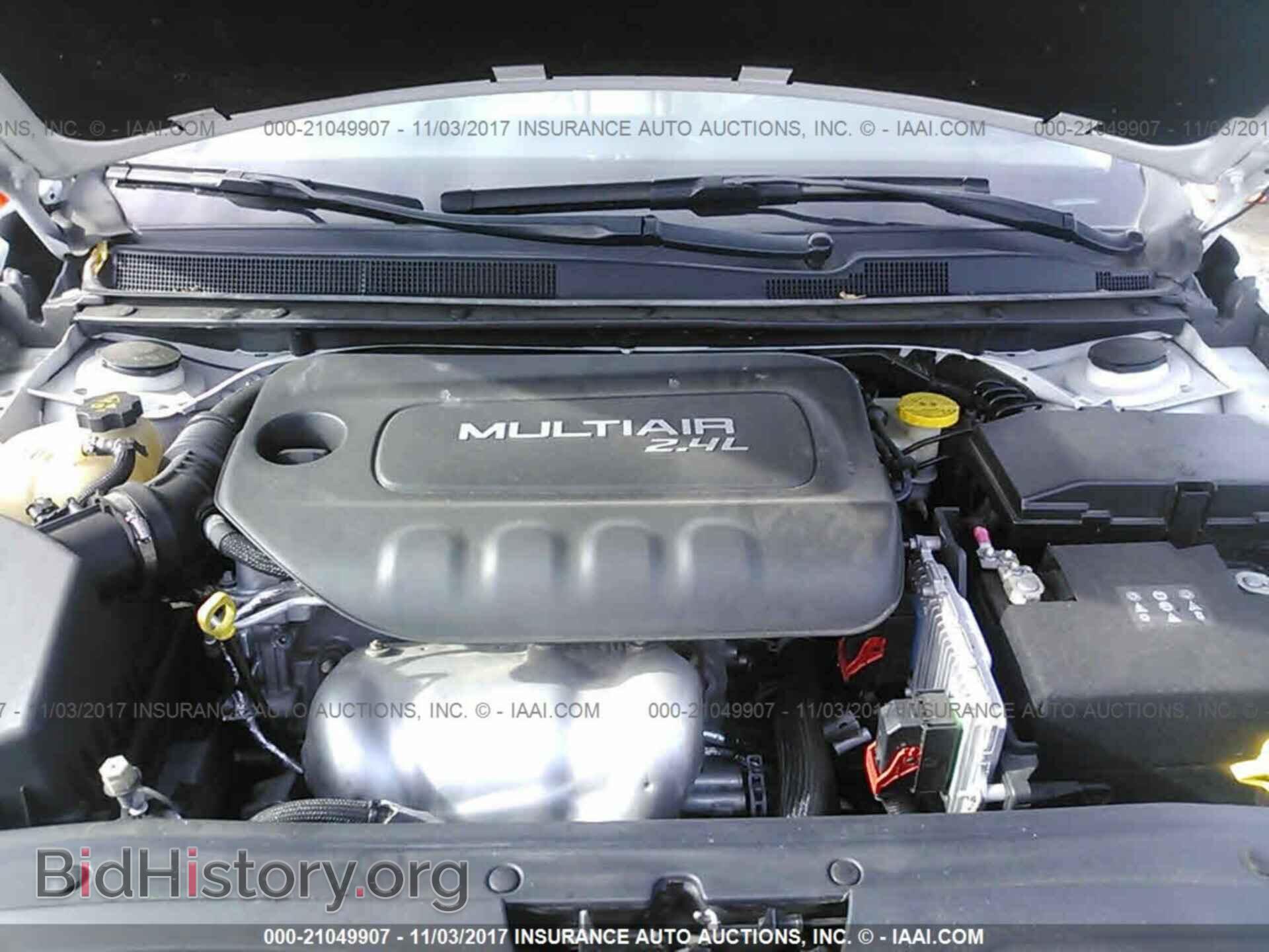 2015 Chrysler 200 - VIN: 1C3CCCAB0FN675904 - Фото 10