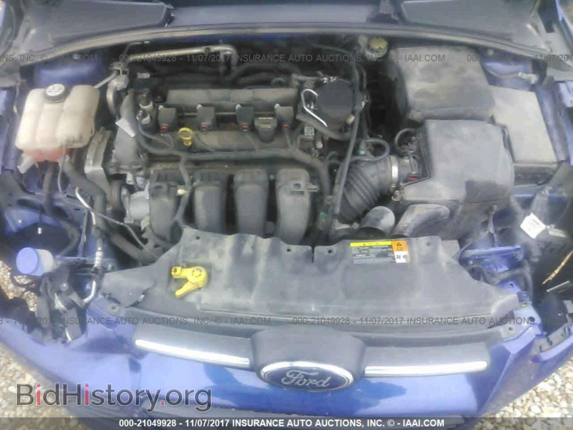 2012 Ford Focus - VIN: 1FAHP3F28CL470942 - Photo 9