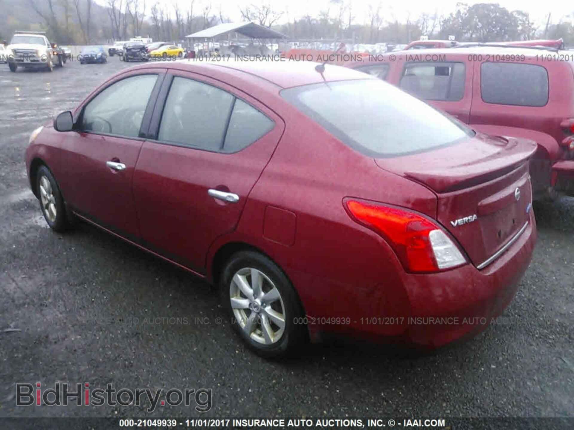 2014 Nissan Versa - VIN: 3N1CN7AP3EL830648 - Фото 3