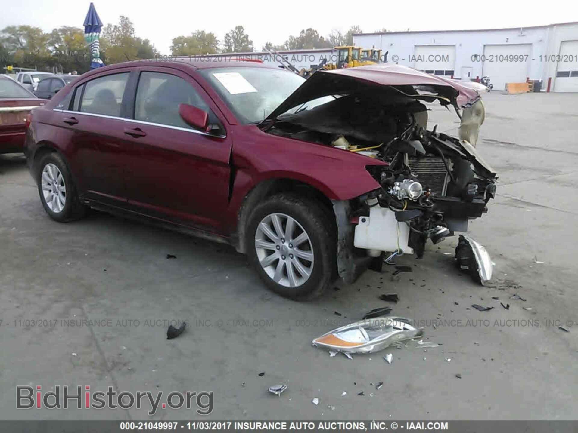 Фотография 1C3CCBBB7DN570184 - Chrysler 200 2013