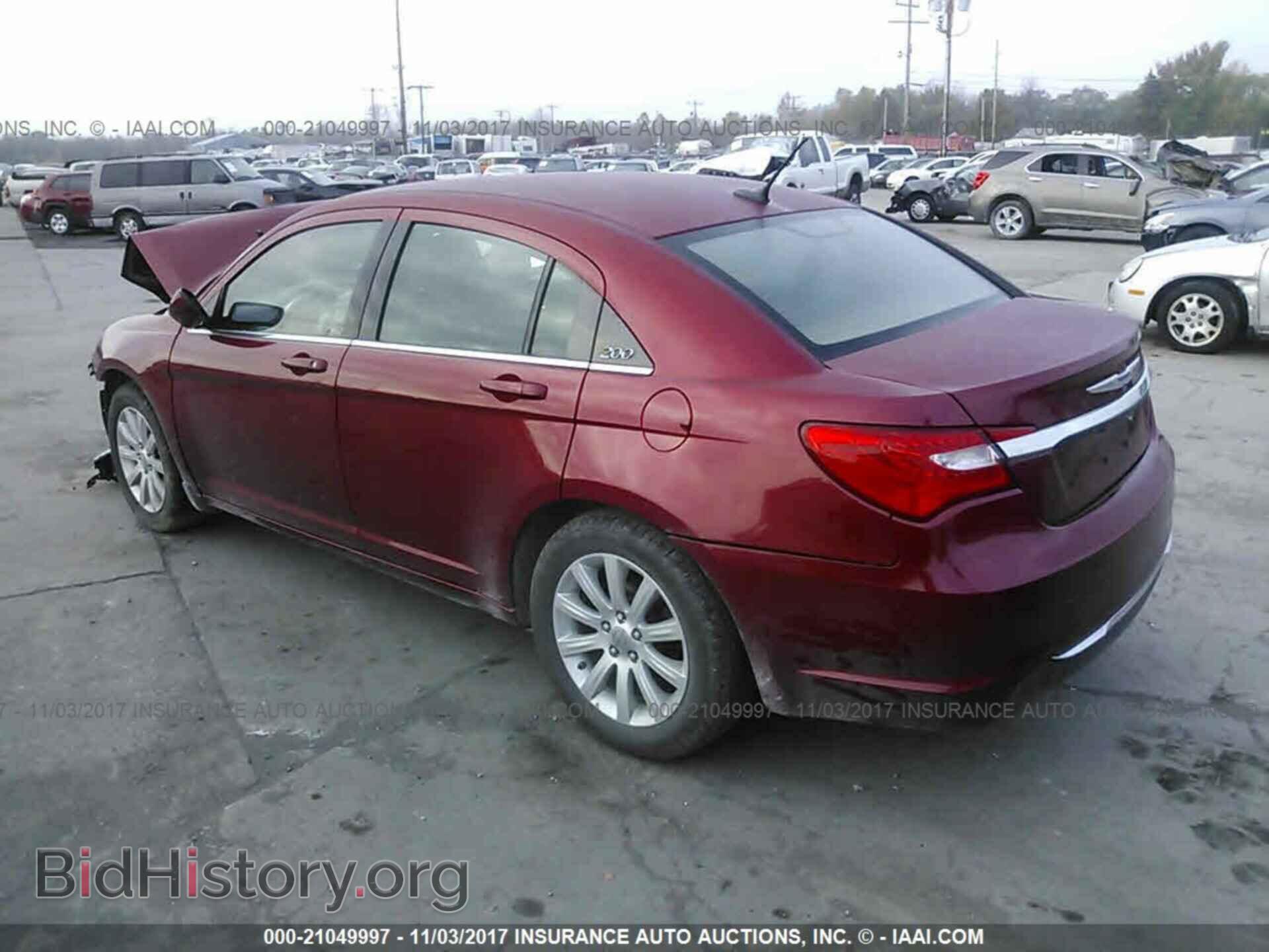 2013 Chrysler 200 - VIN: 1C3CCBBB7DN570184 - Фото 3