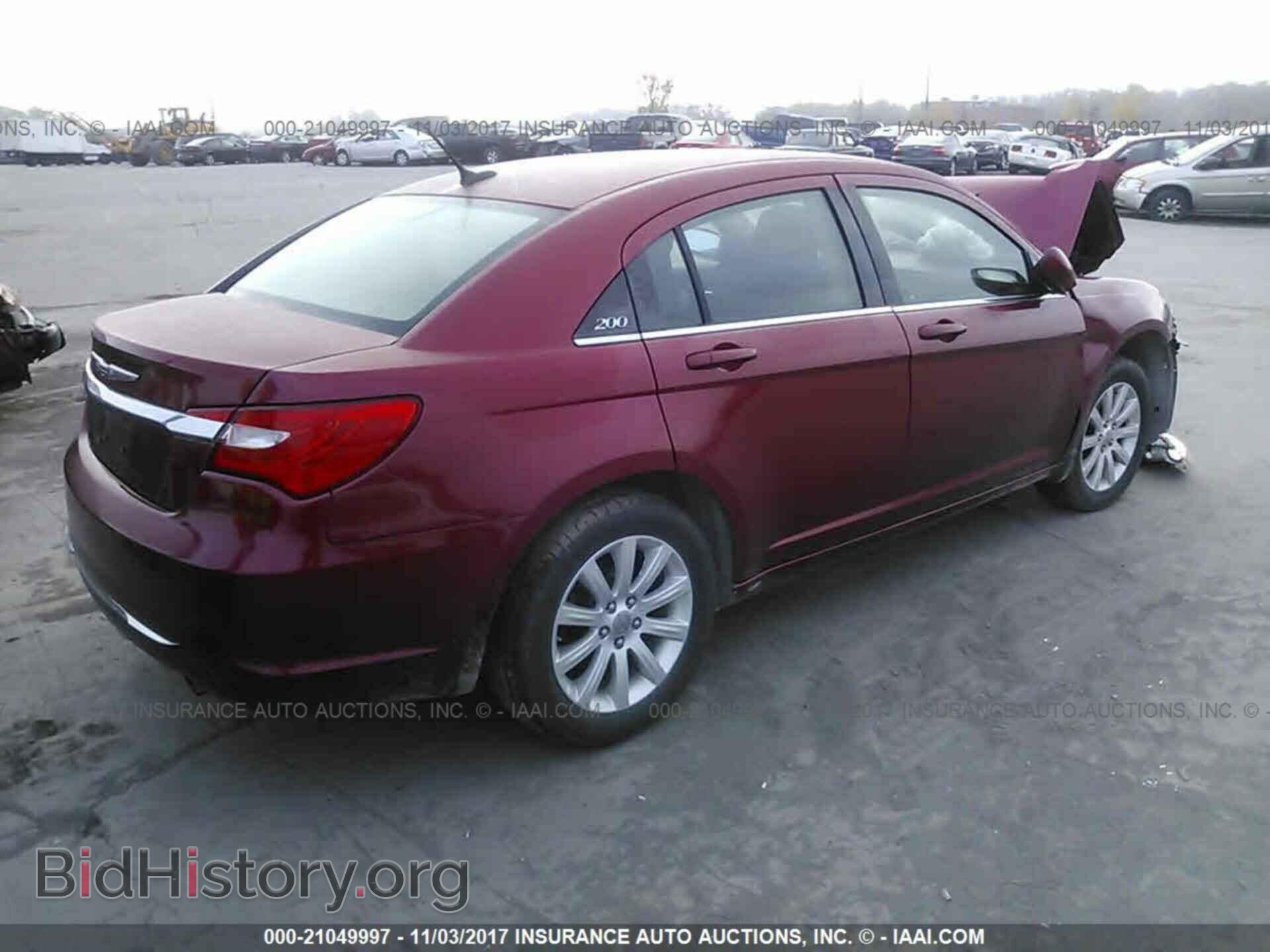 2013 Chrysler 200 - VIN: 1C3CCBBB7DN570184 - Фото 4