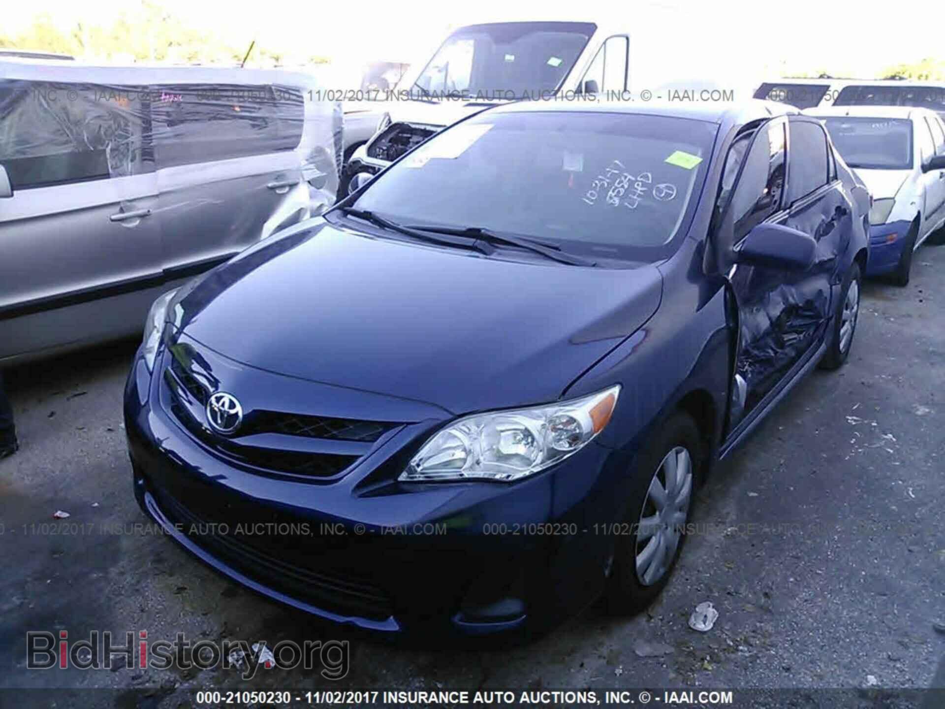 2013 Toyota Corolla - VIN: 5YFBU4EE8DP205554 - Фото 2