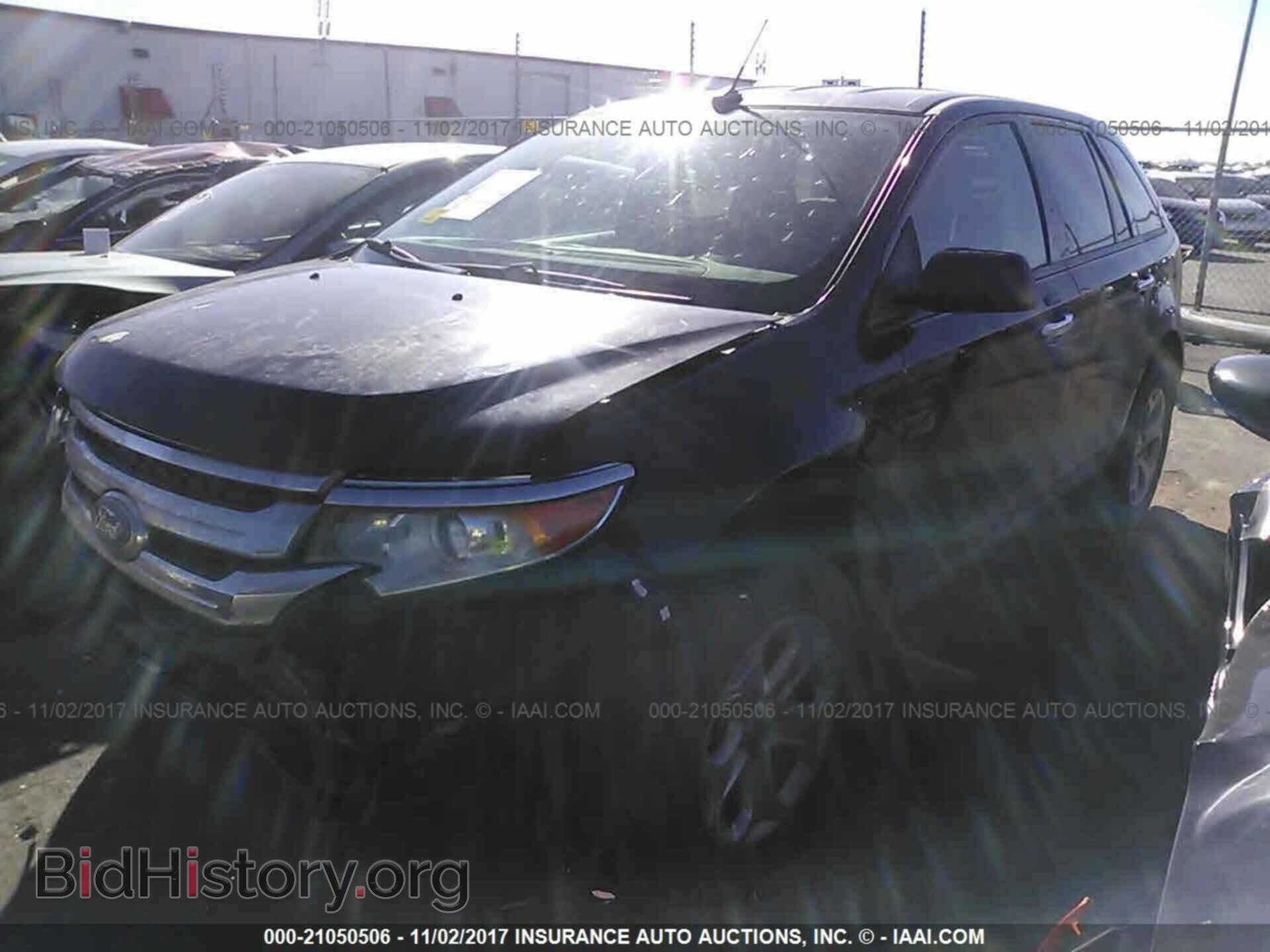 2011 Ford Edge - VIN: 2FMDK4JCXBBB30957 - Photo 2