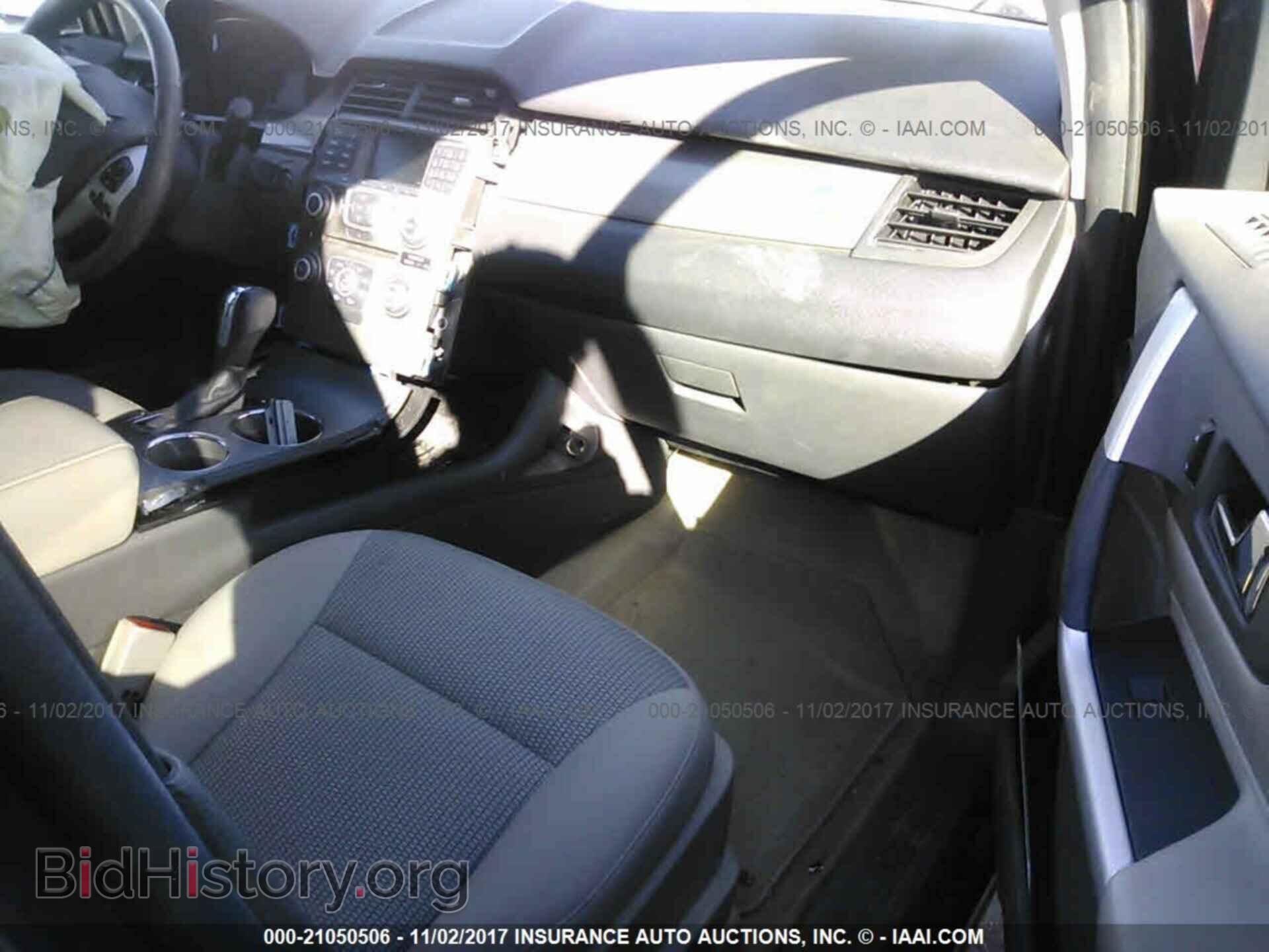 2011 Ford Edge - VIN: 2FMDK4JCXBBB30957 - Photo 5