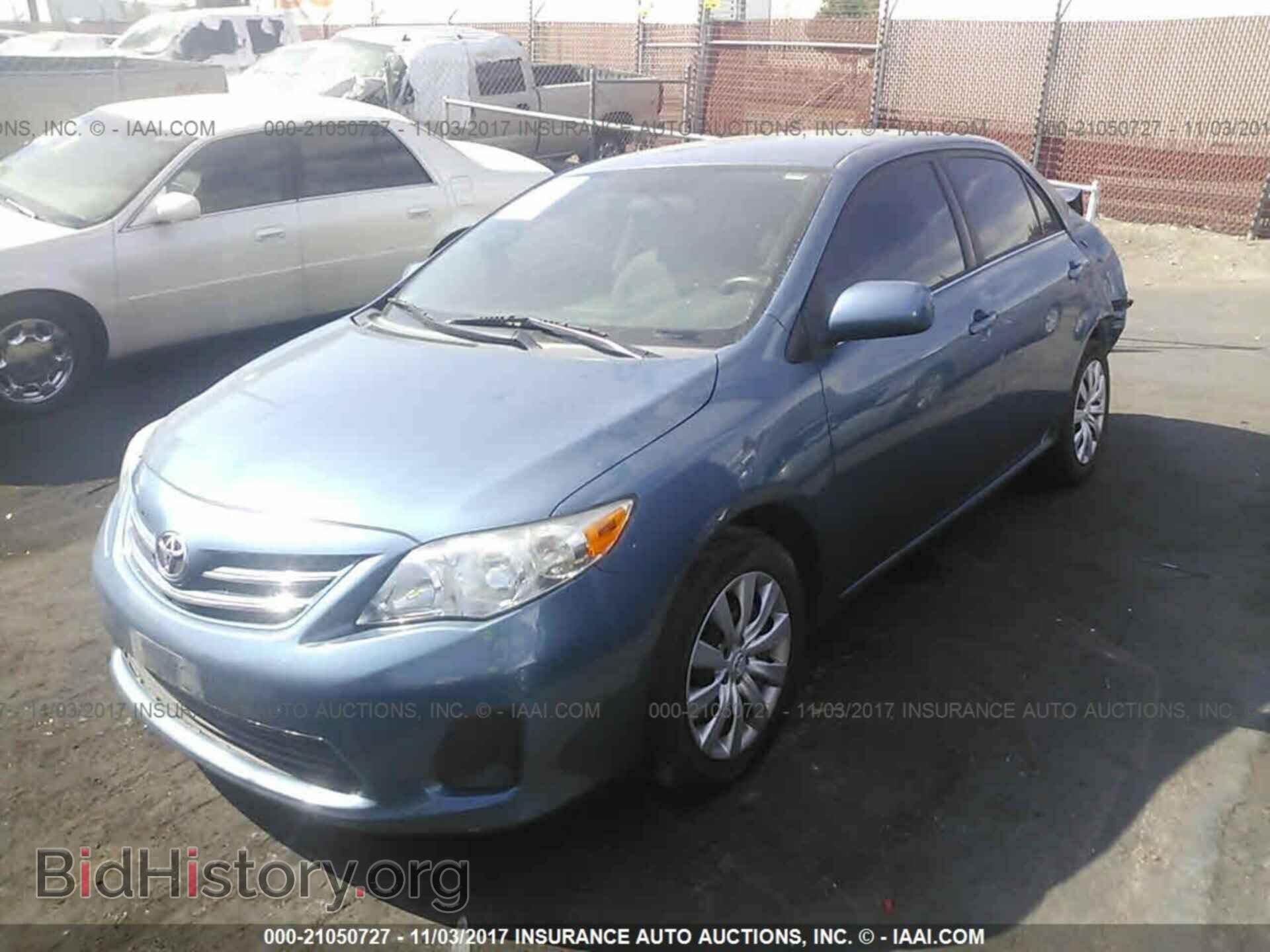 2013 Toyota Corolla - VIN: 5YFBU4EE9DP203084 - Фото 2